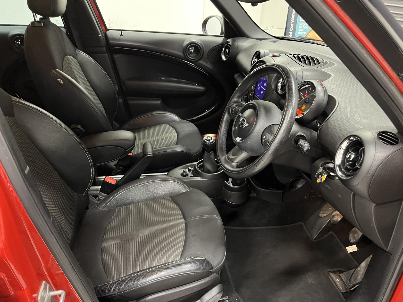 MINI Countryman 1.6 Cooper SUV 5dr Petrol Manual Euro 6 (s/s) (122 ps)