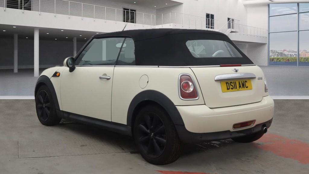 MINI Convertible 1.6 Cooper Convertible 2dr Petrol Manual Euro 5 (s/s) (122 ps)