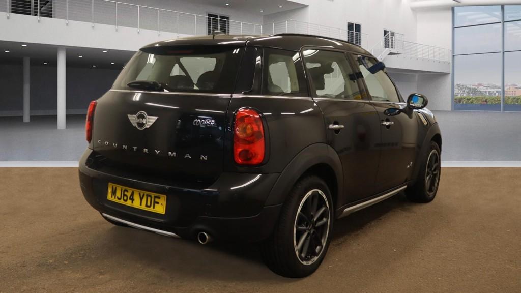 MINI Countryman 1.6 Cooper SUV 5dr Petrol Manual ALL4 Euro 6 (s/s) (122 ps)