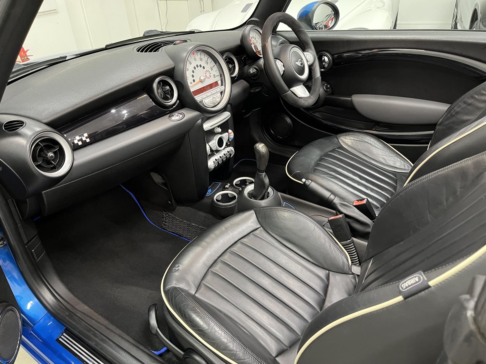 MINI Convertible 1.6 John Cooper Works Convertible 2dr Petrol Manual Euro 4 (211 ps)
