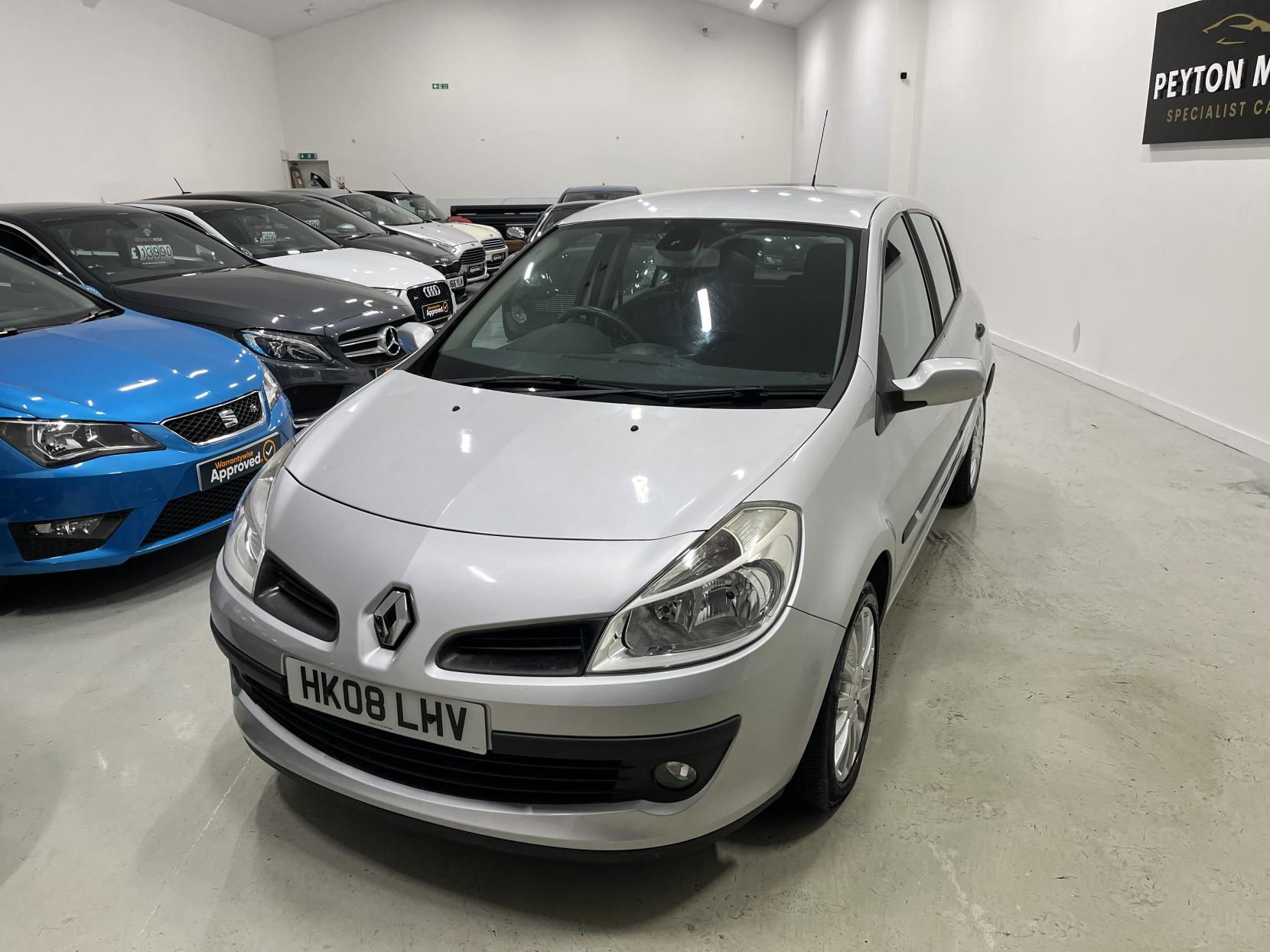 Renault Clio 1.2 TCe 16v Dynamique Hatchback 5dr Petrol Manual (139 g/km, 100 bhp)