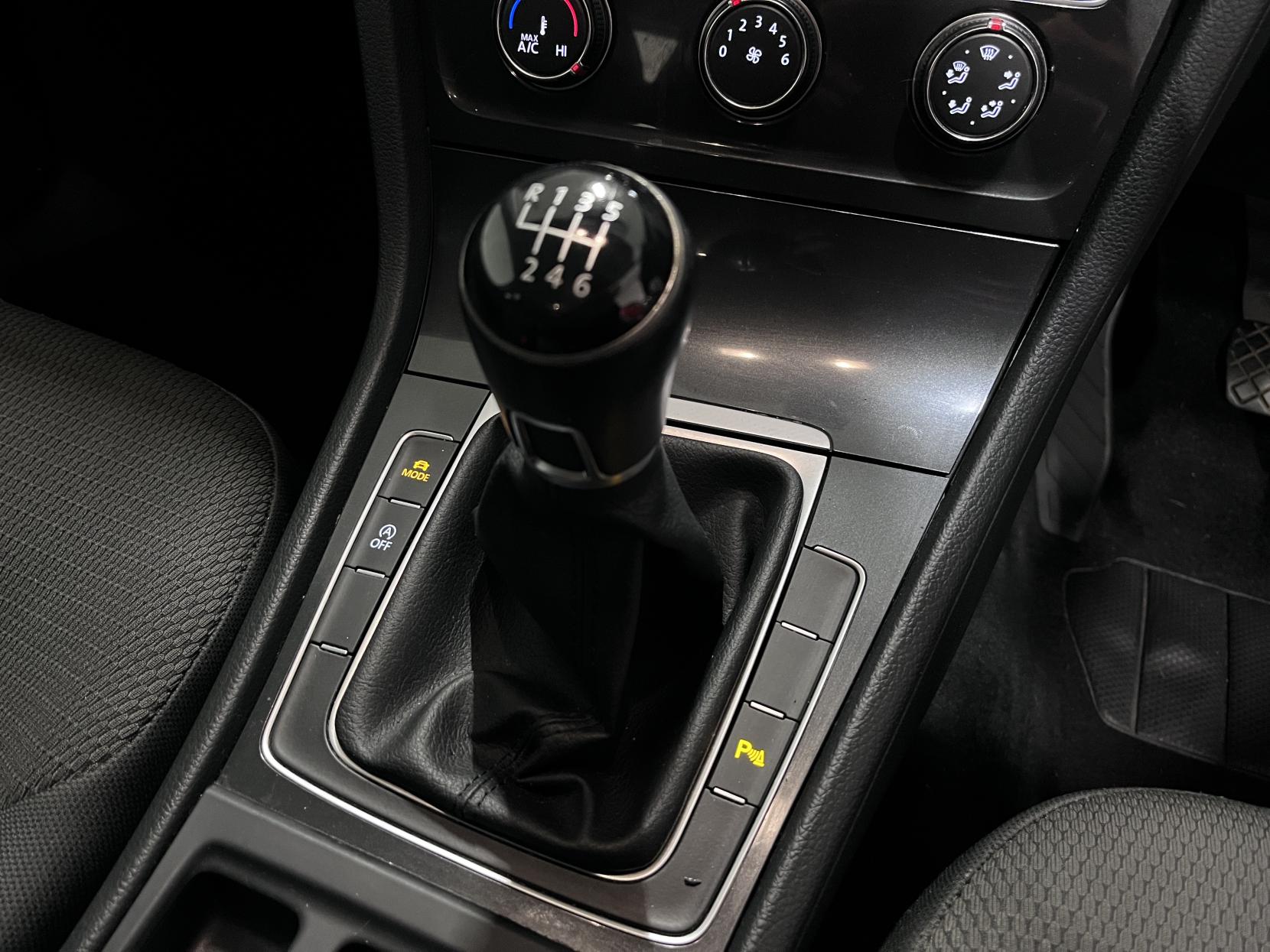 Volkswagen Golf 1.4 TSI SE Hatchback 5dr Petrol Manual Euro 6 (s/s) (125 ps)