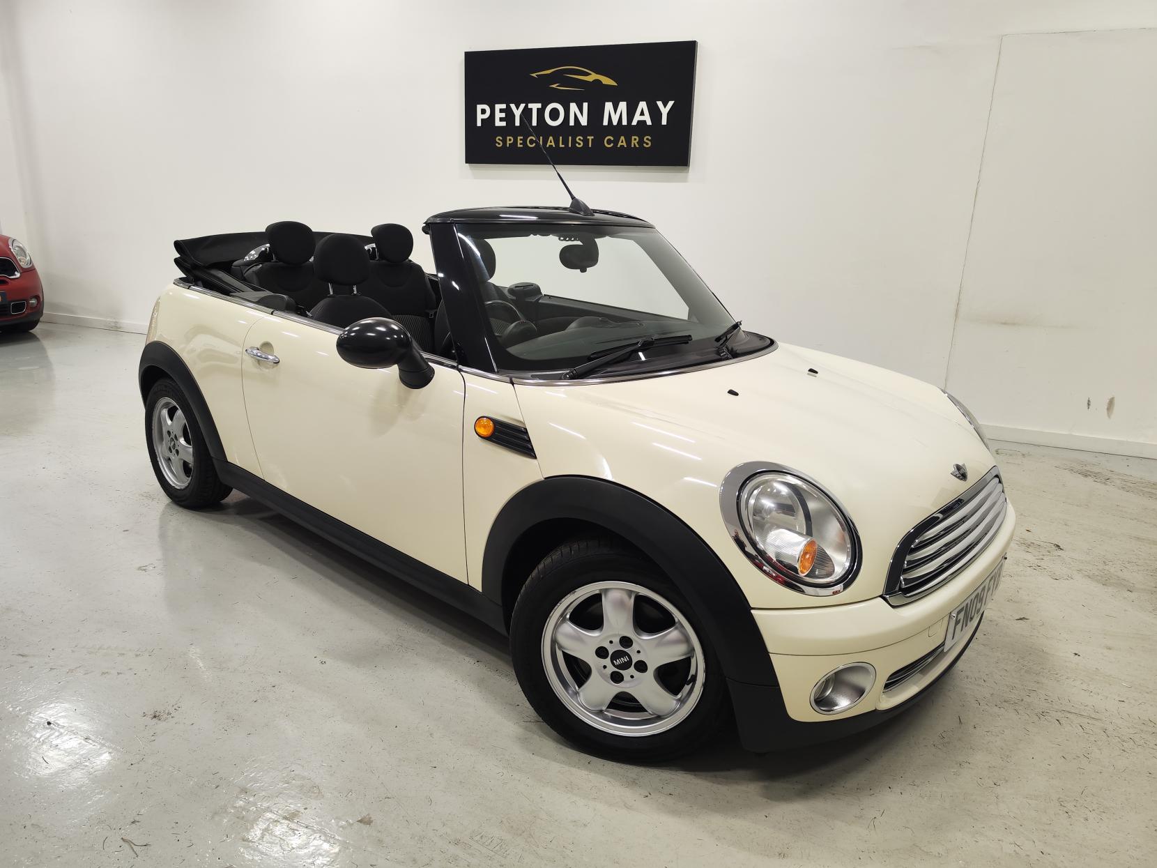 MINI Convertible 1.6 Cooper Convertible 2dr Petrol Manual Euro 4 (115 ps)