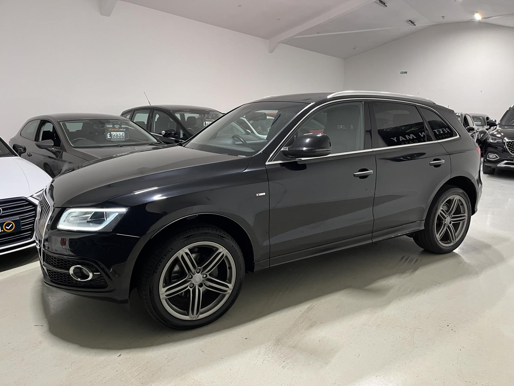 Audi Q5 2.0 TDI S line Plus SUV 5dr Diesel S Tronic quattro Euro 5 (s/s) (177 ps)