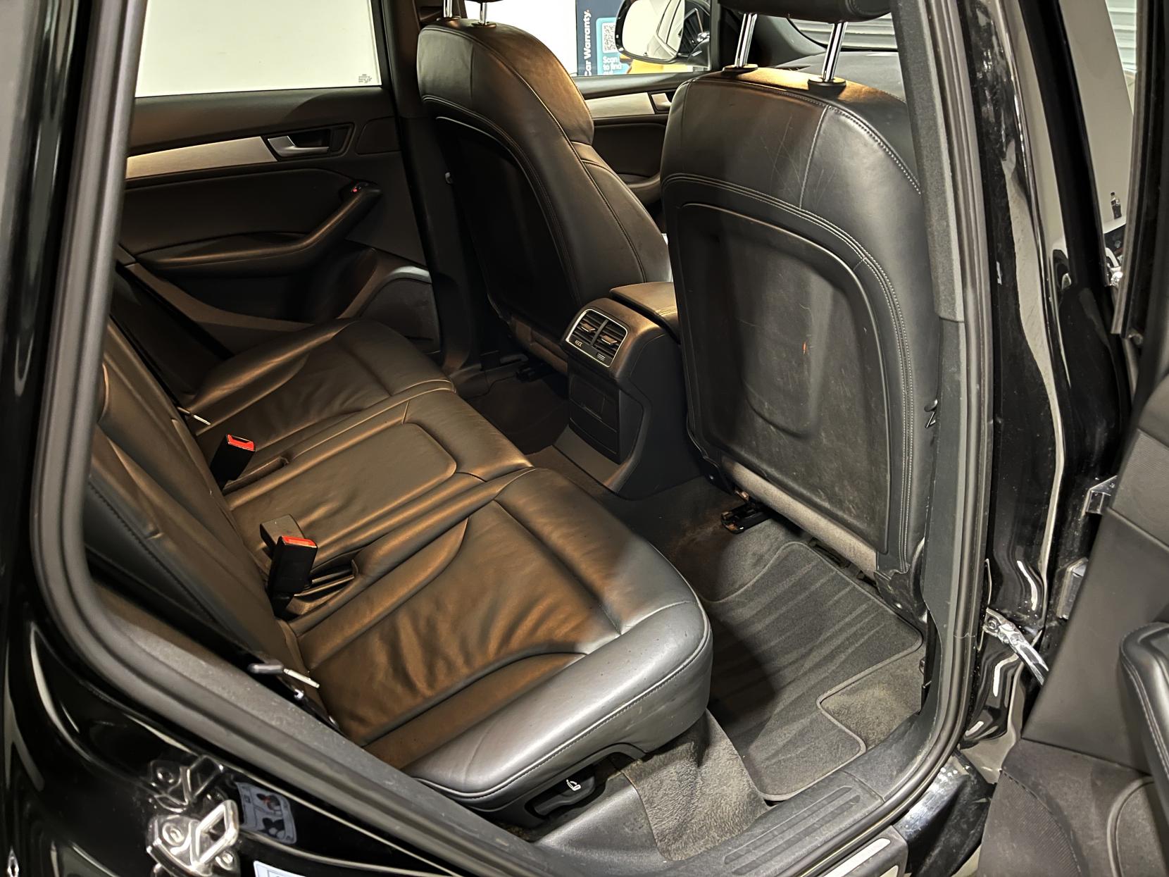 Audi Q5 2.0 TDI S line Plus SUV 5dr Diesel S Tronic quattro Euro 5 (s/s) (177 ps)