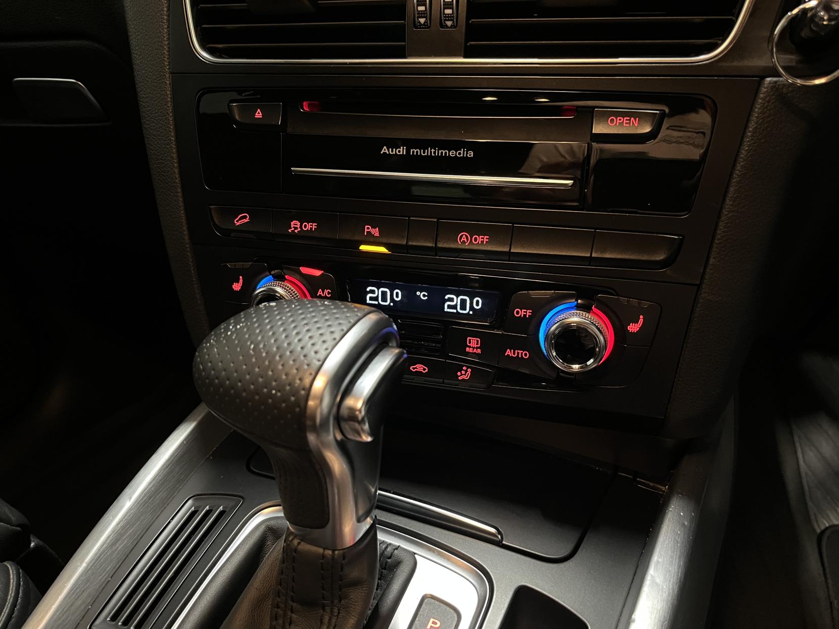 Audi Q5 2.0 TDI S line Plus SUV 5dr Diesel S Tronic quattro Euro 5 (s/s) (177 ps)