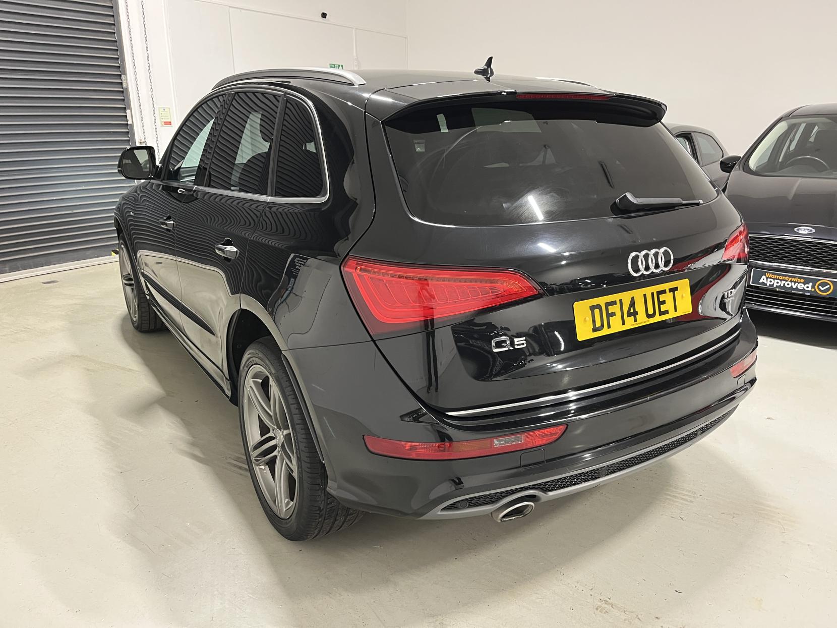 Audi Q5 2.0 TDI S line Plus SUV 5dr Diesel S Tronic quattro Euro 5 (s/s) (177 ps)
