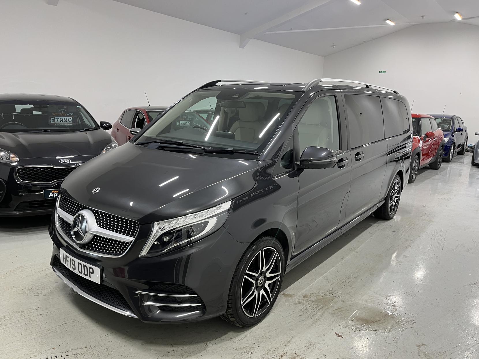 Mercedes-Benz V Class 2.0 V300d AMG Line MPV 5dr Diesel G-Tronic+ Euro 6 (s/s) XLWB (239 ps)