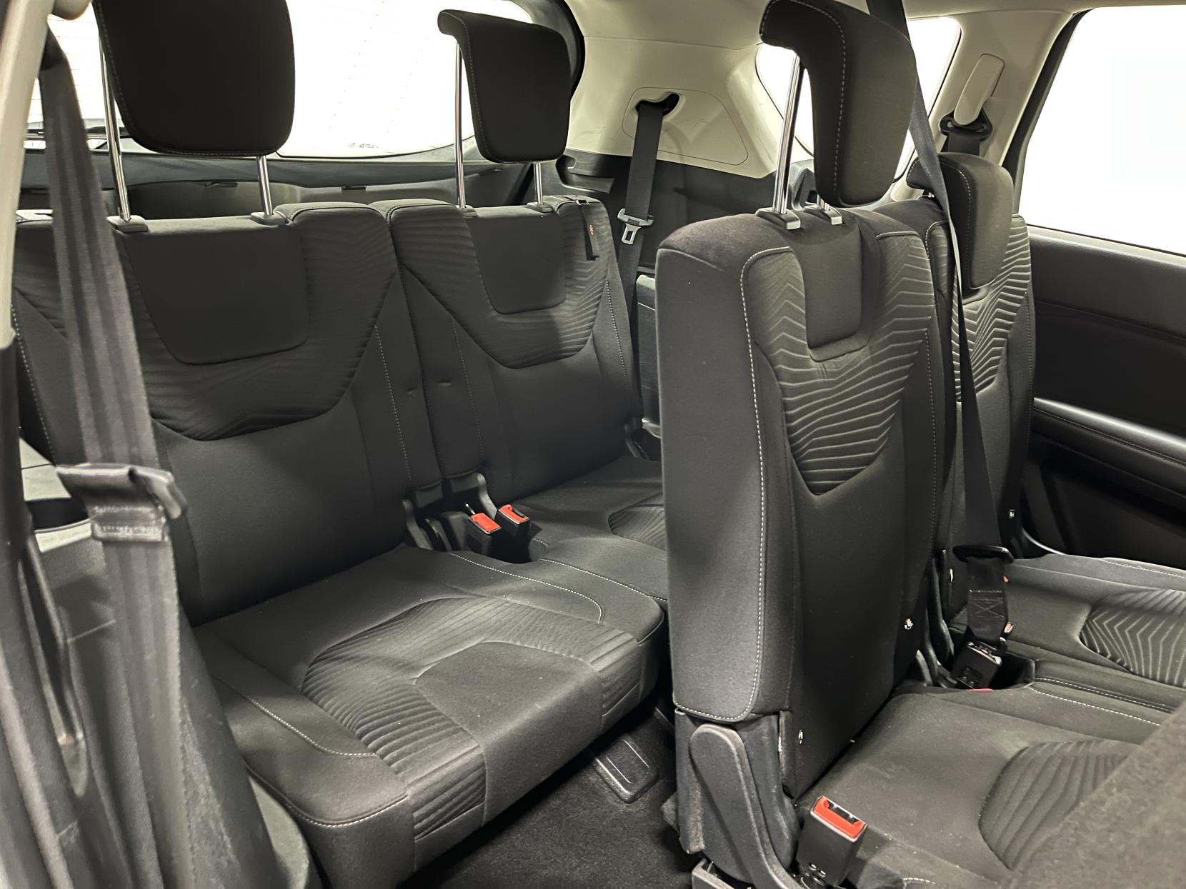 Ford S-Max 2.0 EcoBlue Zetec MPV 5dr Diesel Manual Euro 6 (s/s) (150 ps)