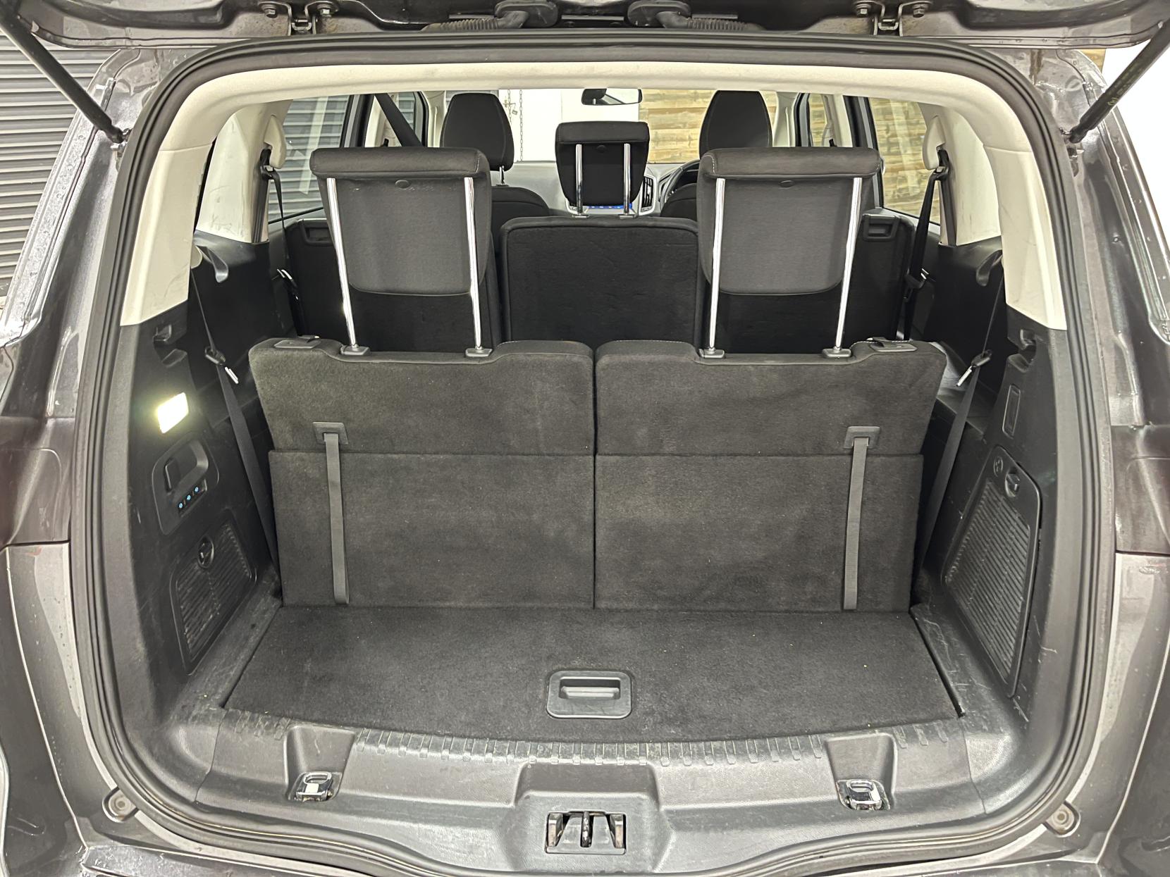 Ford S-Max 2.0 EcoBlue Zetec MPV 5dr Diesel Manual Euro 6 (s/s) (150 ps)