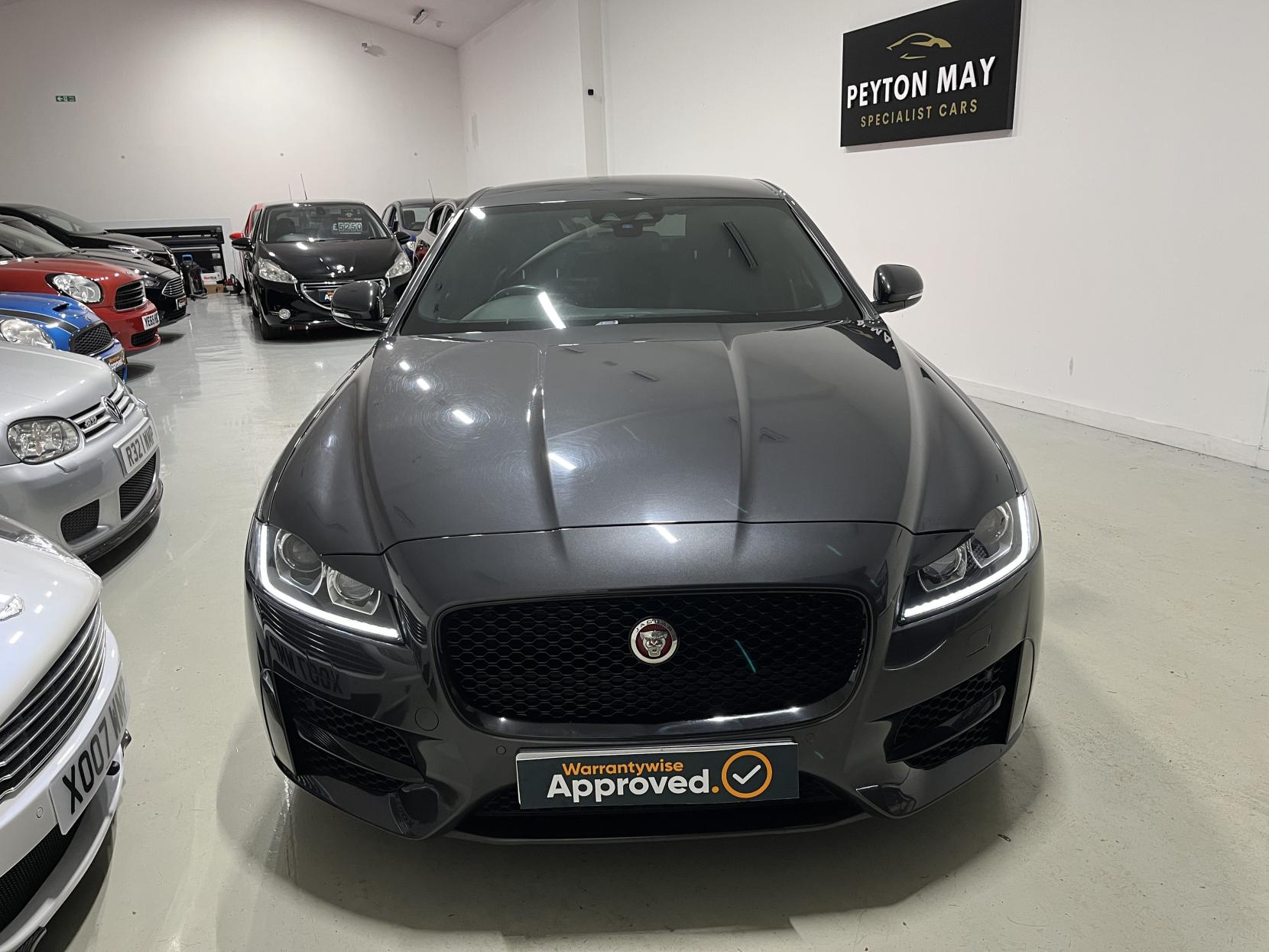 Jaguar XF 2.0i R-Sport Saloon 4dr Petrol Auto Euro 6 (s/s) (250 ps)