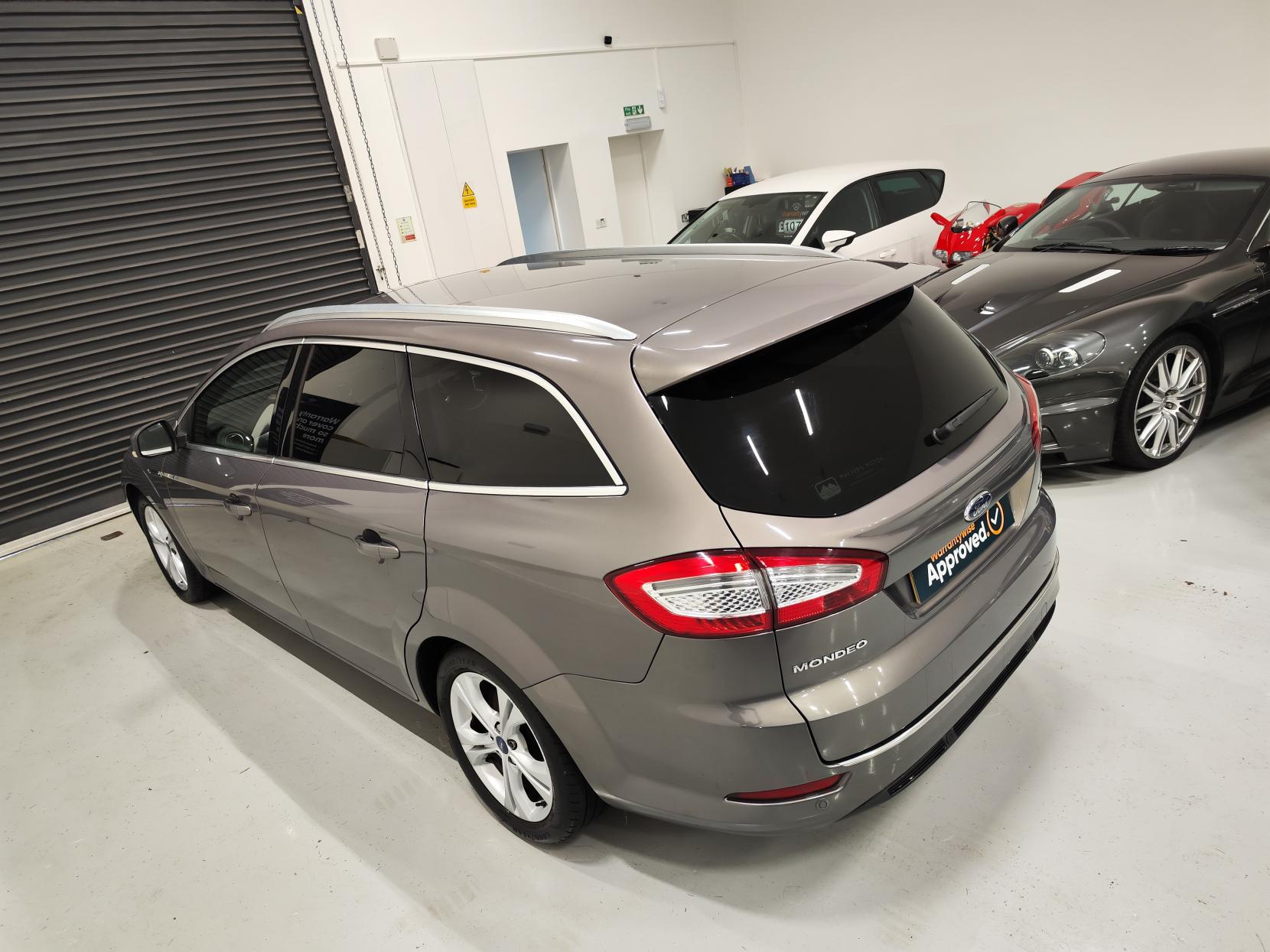 Ford Mondeo 2.0 TDCi Titanium X Business Edition Estate 5dr Diesel Powershift Euro 5 (163 ps)