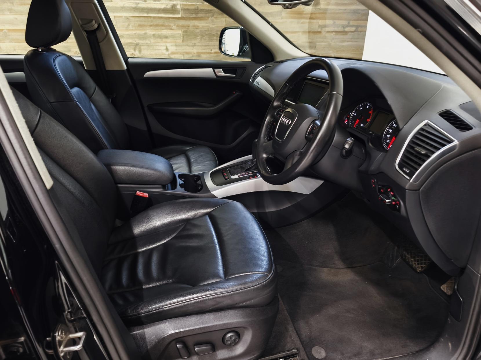 Audi Q5 2.0 TDI SE SUV 5dr Diesel S Tronic quattro Euro 5 (170 ps)