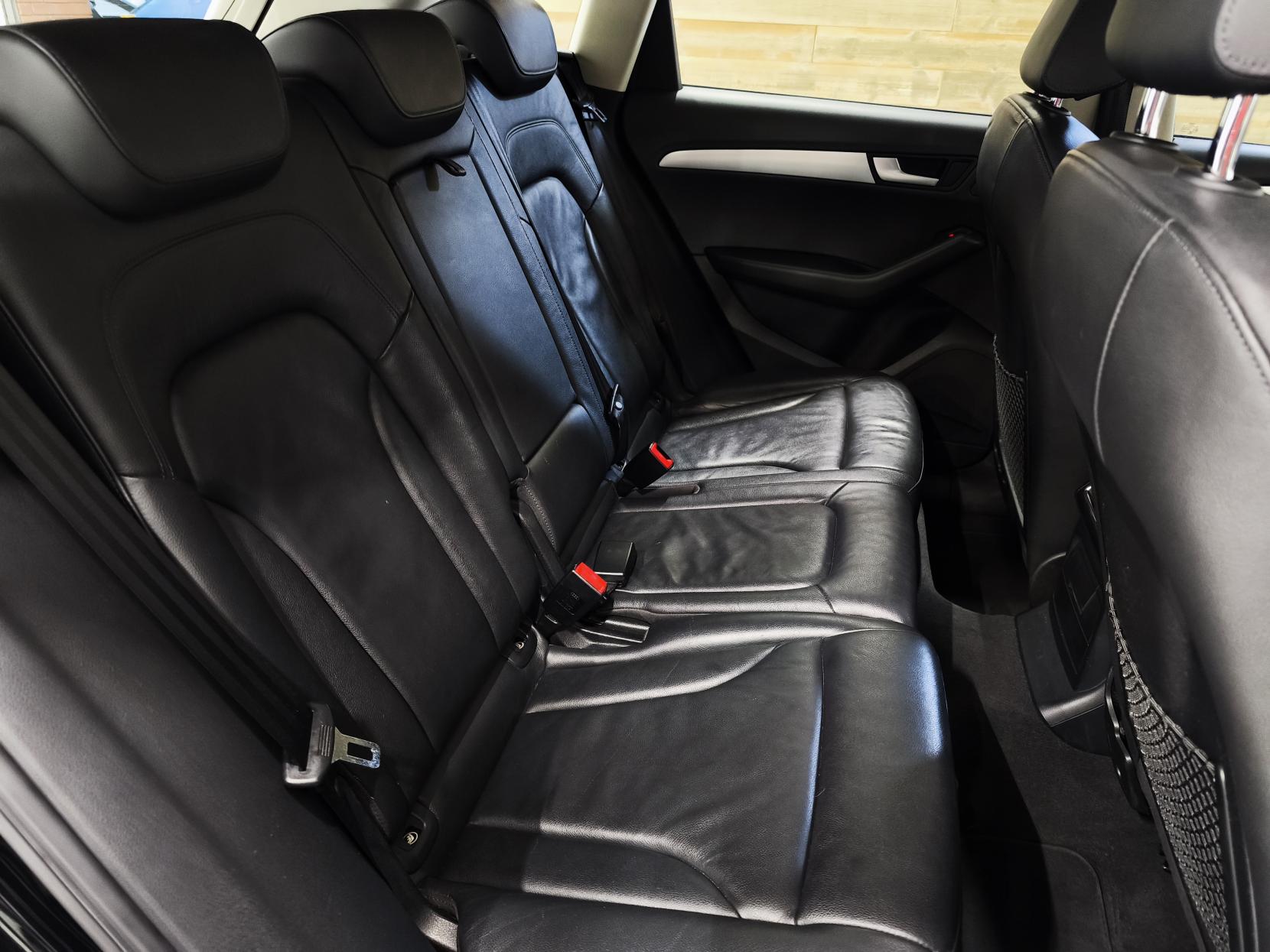 Audi Q5 2.0 TDI SE SUV 5dr Diesel S Tronic quattro Euro 5 (170 ps)