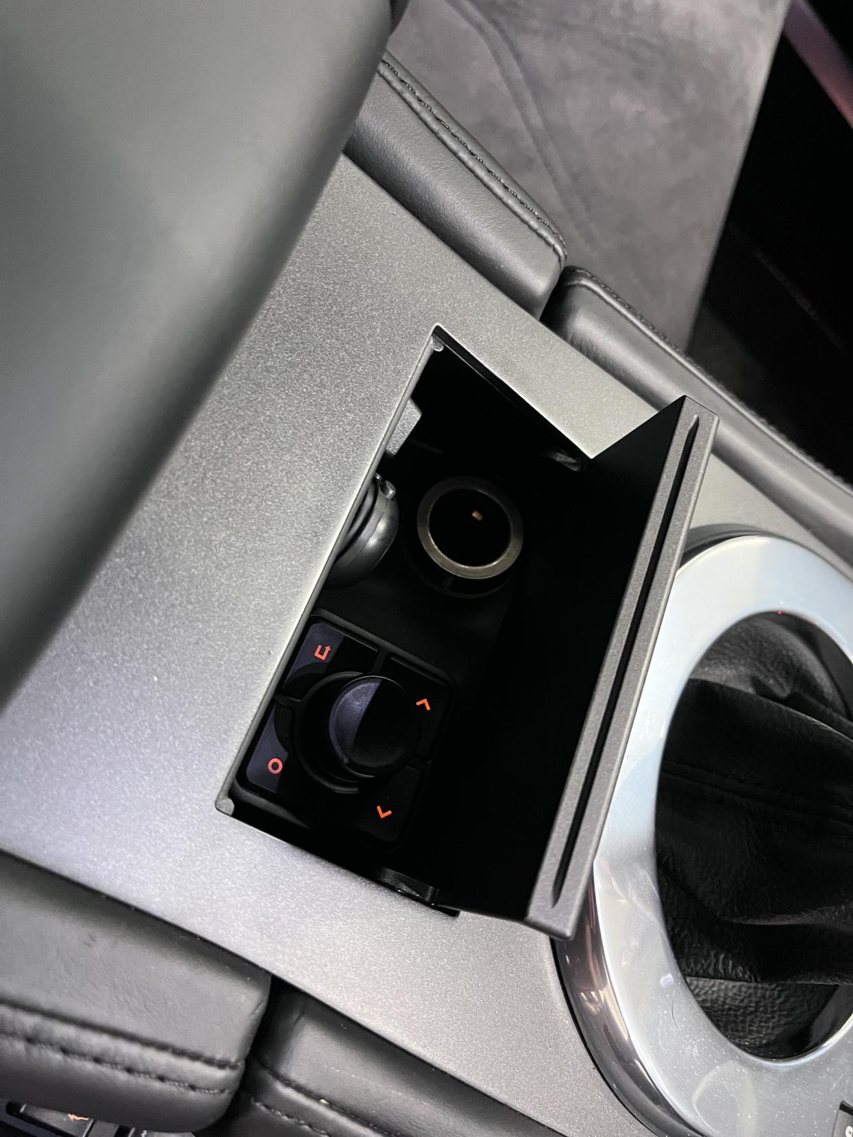 Aston Martin Vantage 6.0 V12 Coupe 2dr Petrol Manual Euro 4 (510 bhp)