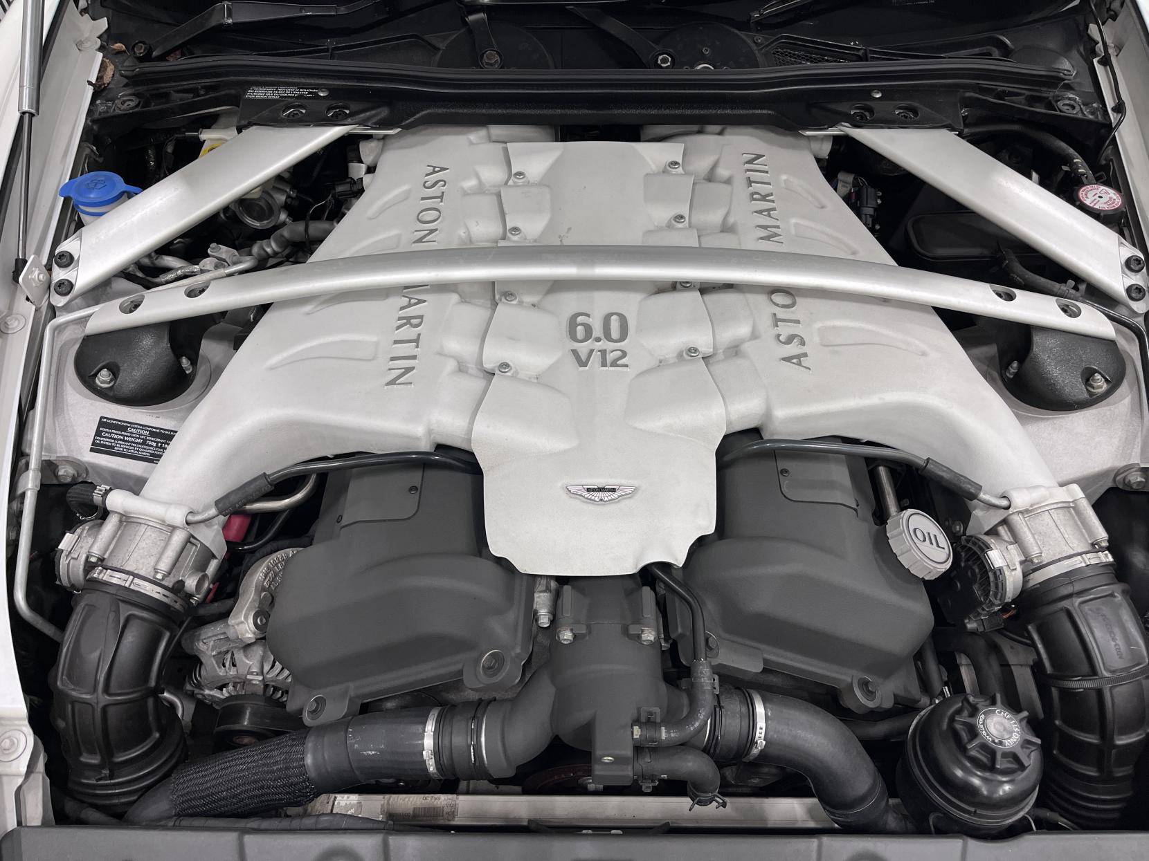 Aston Martin Vantage 6.0 V12 Coupe 2dr Petrol Manual Euro 4 (510 bhp)