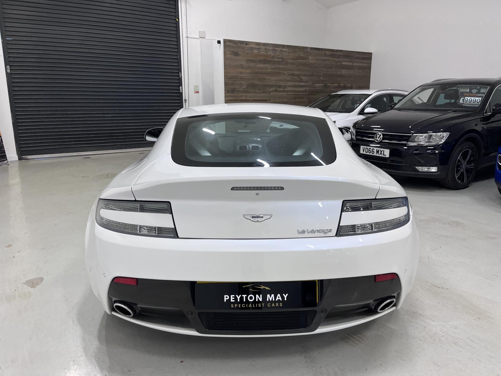 Aston Martin Vantage 6.0 V12 Coupe 2dr Petrol Manual Euro 4 (510 bhp)