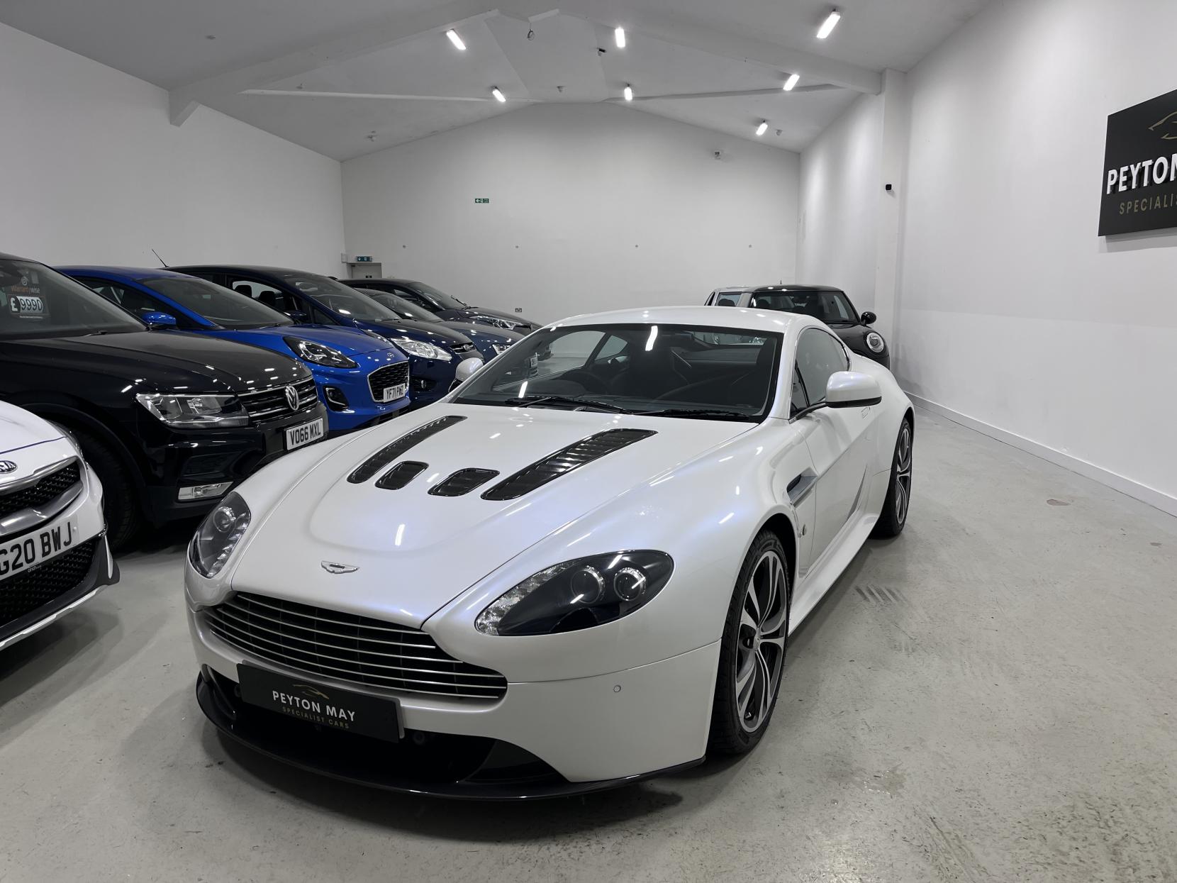 Aston Martin Vantage 6.0 V12 Coupe 2dr Petrol Manual Euro 4 (510 bhp)