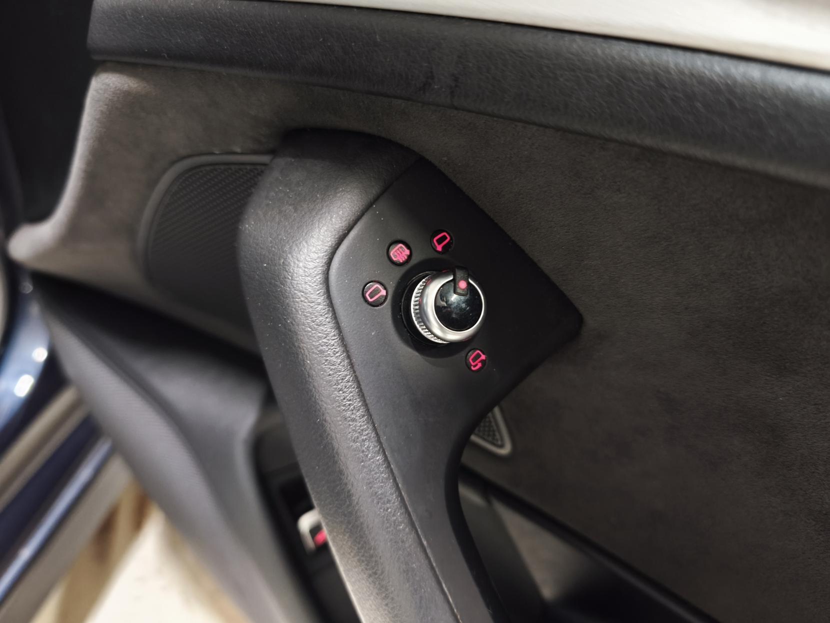 Audi A6 Saloon 2.0 TDI ultra S line Saloon 4dr Diesel Manual Euro 6 (s/s) (190 ps)