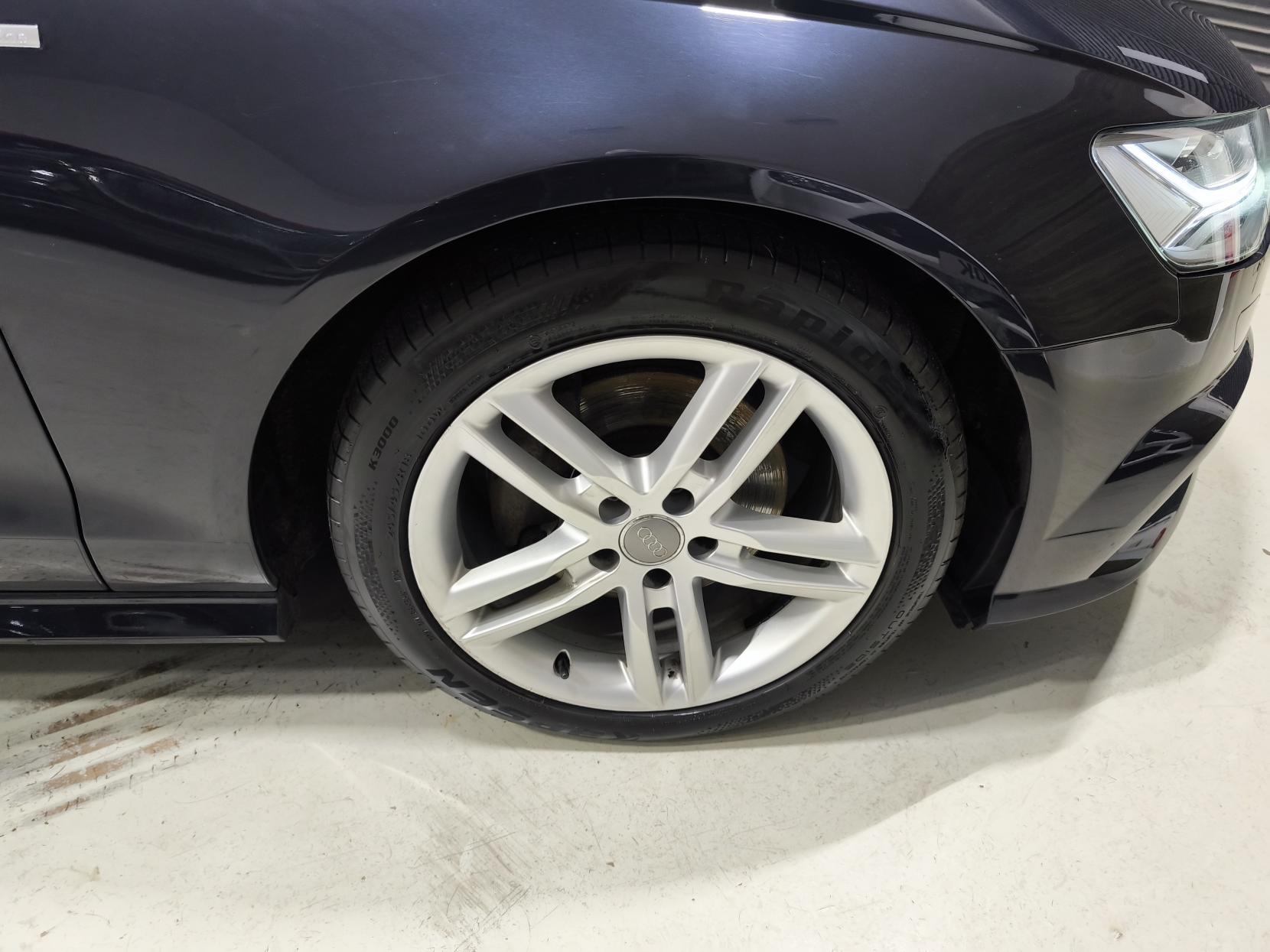 Audi A6 Saloon 2.0 TDI ultra S line Saloon 4dr Diesel Manual Euro 6 (s/s) (190 ps)