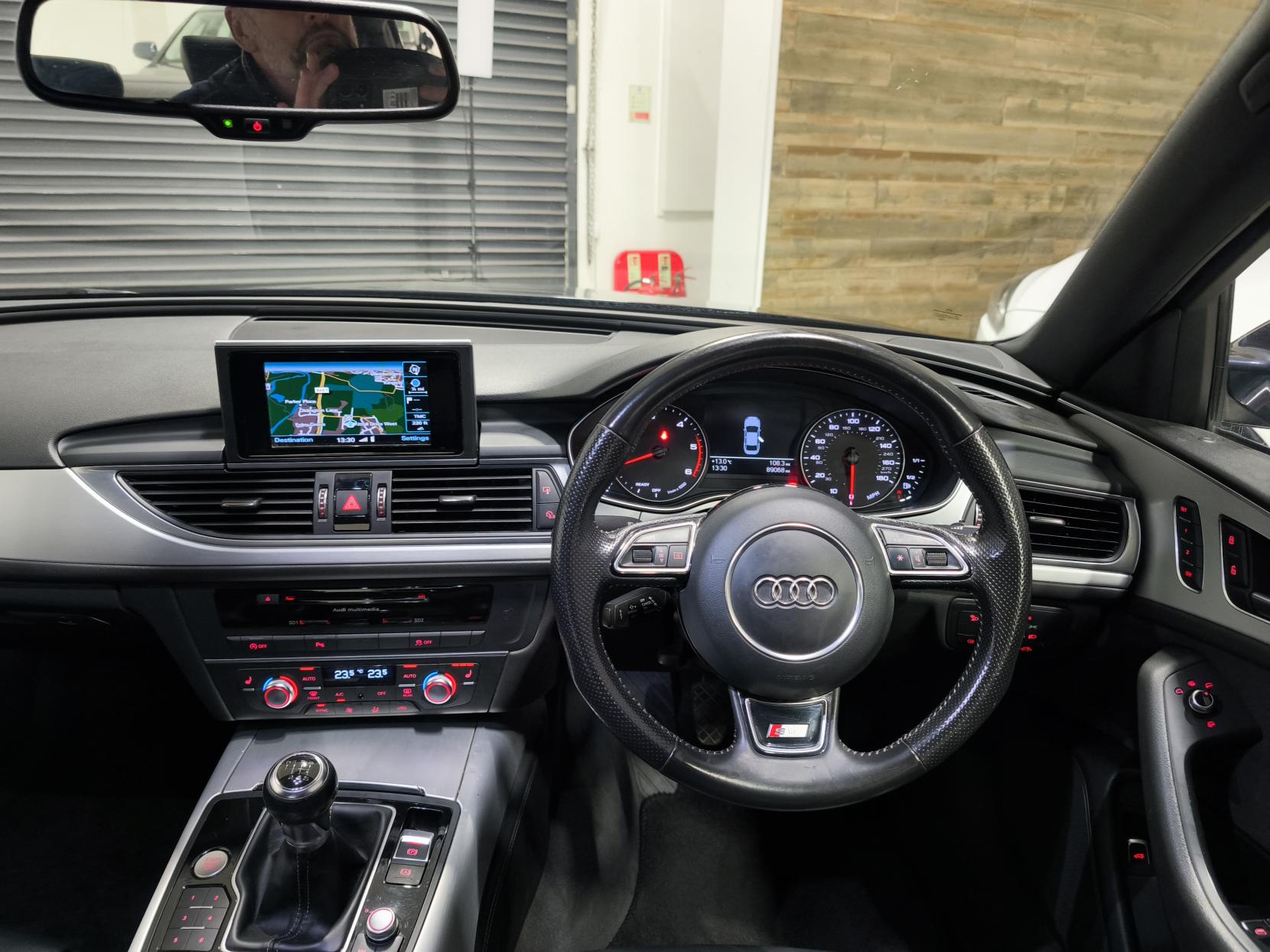 Audi A6 Saloon 2.0 TDI ultra S line Saloon 4dr Diesel Manual Euro 6 (s/s) (190 ps)