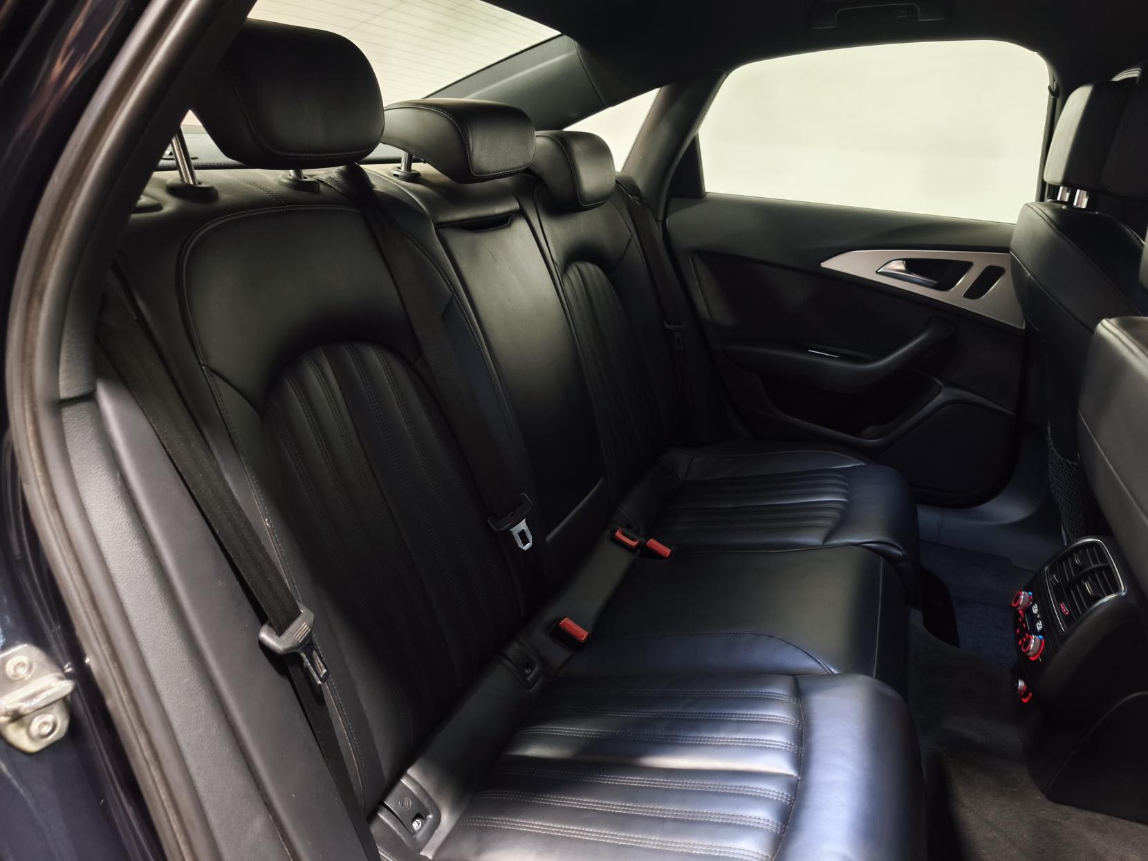 Audi A6 Saloon 2.0 TDI ultra S line Saloon 4dr Diesel Manual Euro 6 (s/s) (190 ps)