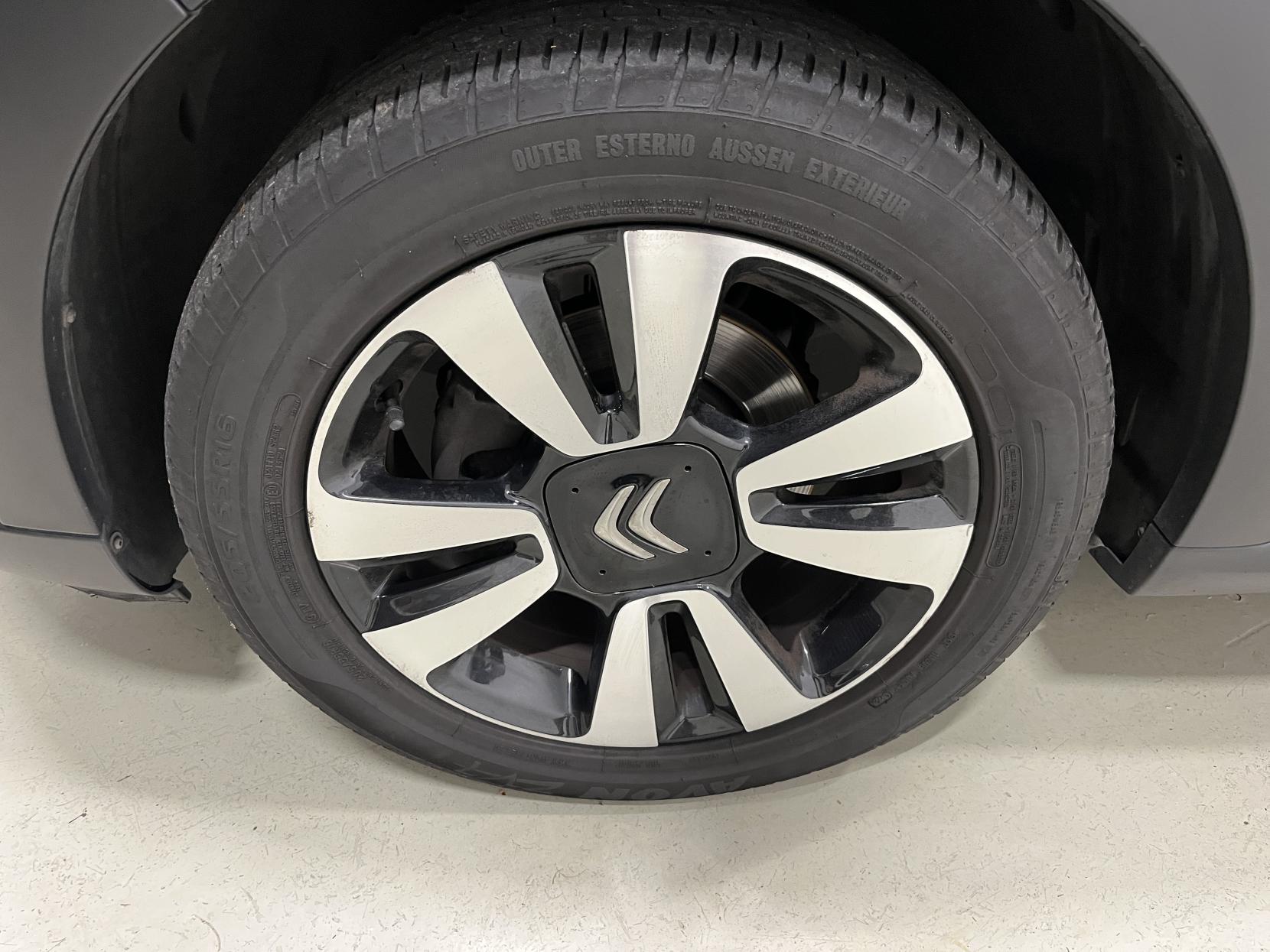 Citroen C3 1.2 PureTech Flair Hatchback 5dr Petrol Manual Euro 6 (s/s) (82 ps)