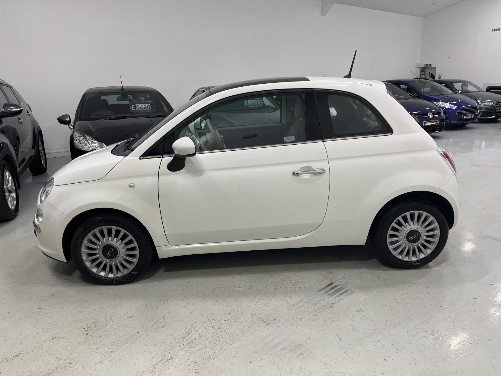 Fiat 500 1.2 Lounge Hatchback 3dr Petrol Manual Euro 6 (s/s) (69 bhp)