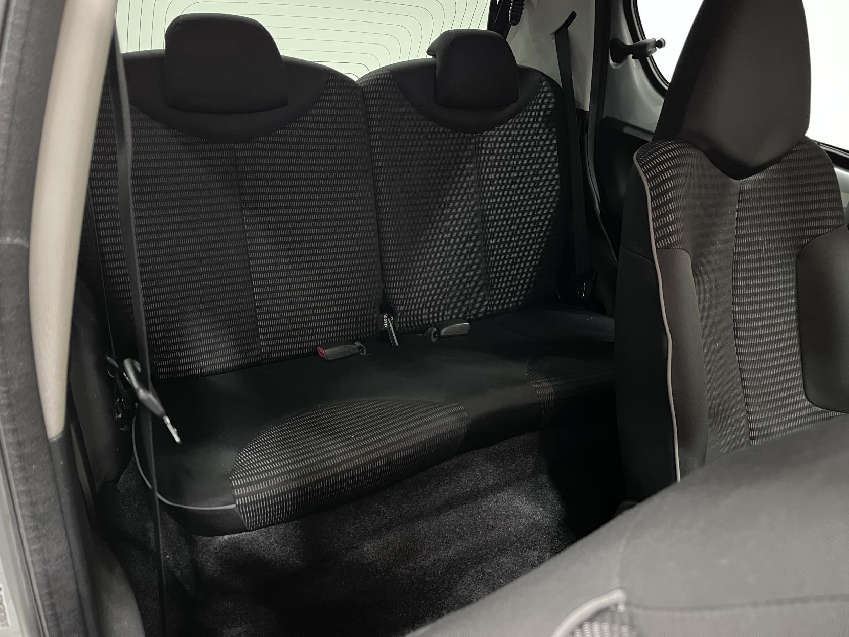 Peugeot 107 1.0 12V Allure Hatchback 5dr Petrol Manual Euro 5 (68 ps)