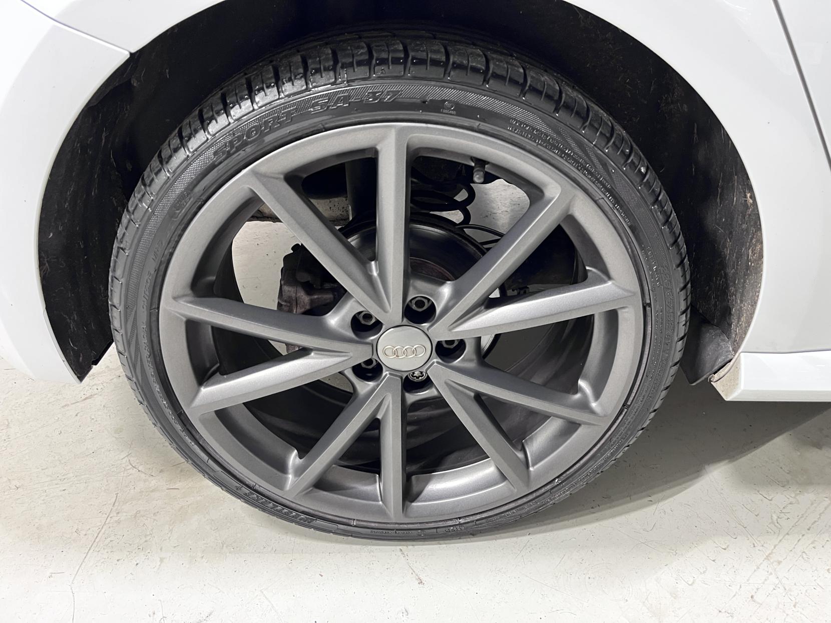 Audi A1 1.4 TFSI Black Edition Sportback 5dr Petrol S Tronic Euro 6 (s/s) (Nav) (125 ps)