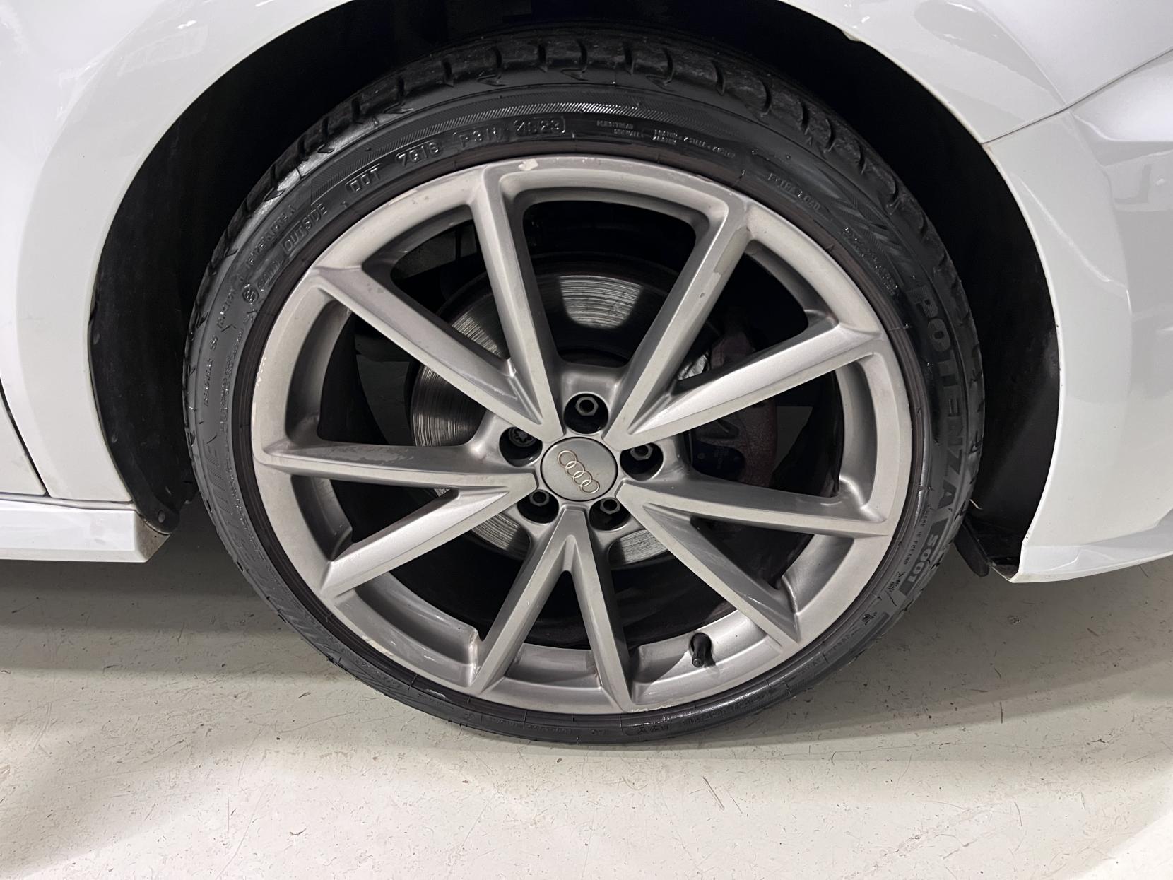 Audi A1 1.4 TFSI Black Edition Sportback 5dr Petrol S Tronic Euro 6 (s/s) (Nav) (125 ps)