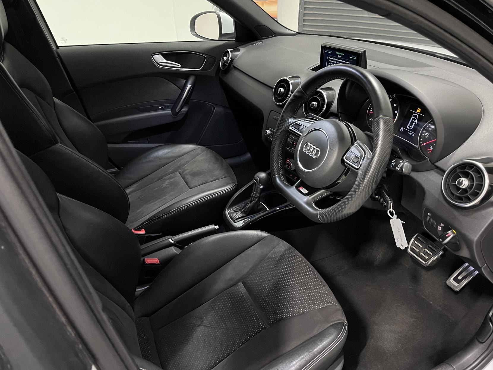 Audi A1 1.4 TFSI Black Edition Sportback 5dr Petrol S Tronic Euro 6 (s/s) (Nav) (125 ps)