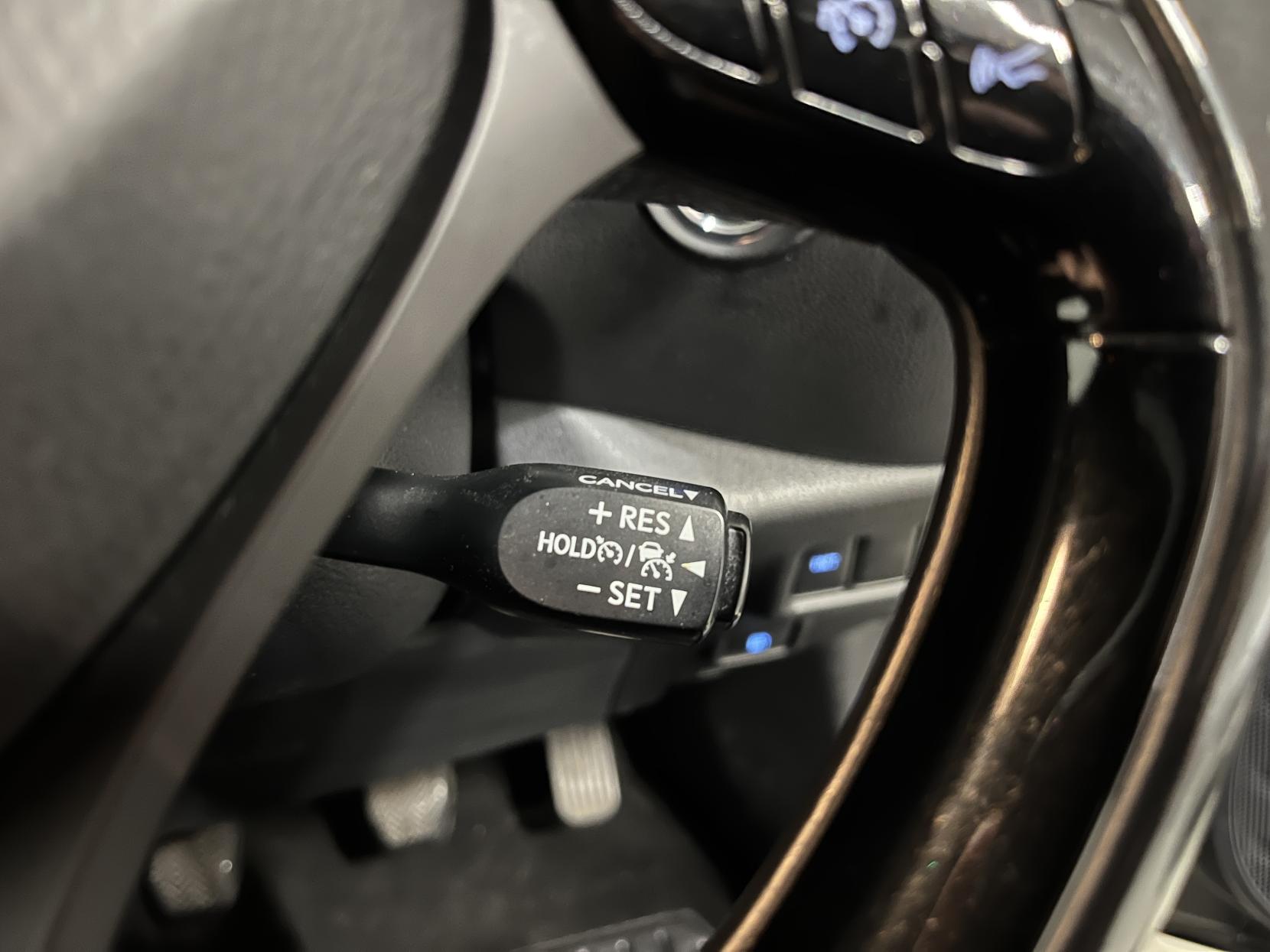 Toyota C-HR 1.2 VVT-i Excel SUV 5dr Petrol Manual Euro 6 (s/s) (115 ps)