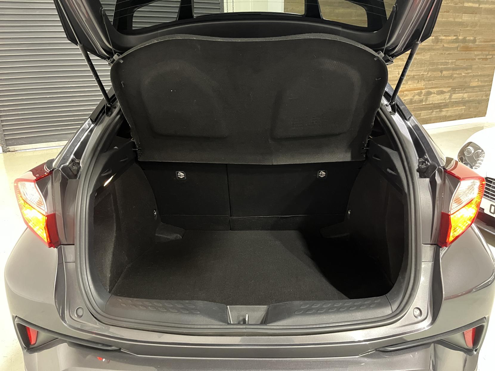 Toyota C-HR 1.2 VVT-i Excel SUV 5dr Petrol Manual Euro 6 (s/s) (115 ps)