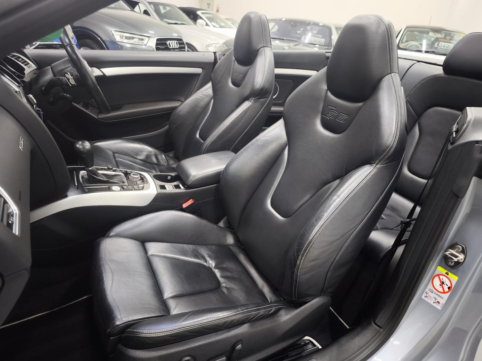 Audi S5 3.0 TFSI V6 Cabriolet 2dr Petrol S Tronic quattro Euro 5 (333 ps)