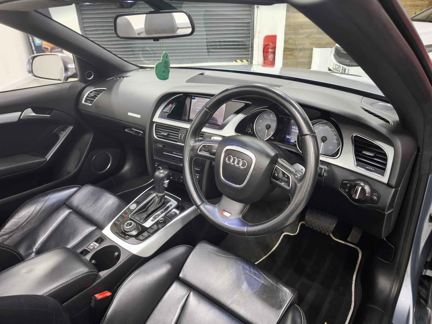 Audi S5 3.0 TFSI V6 Cabriolet 2dr Petrol S Tronic quattro Euro 5 (333 ps)