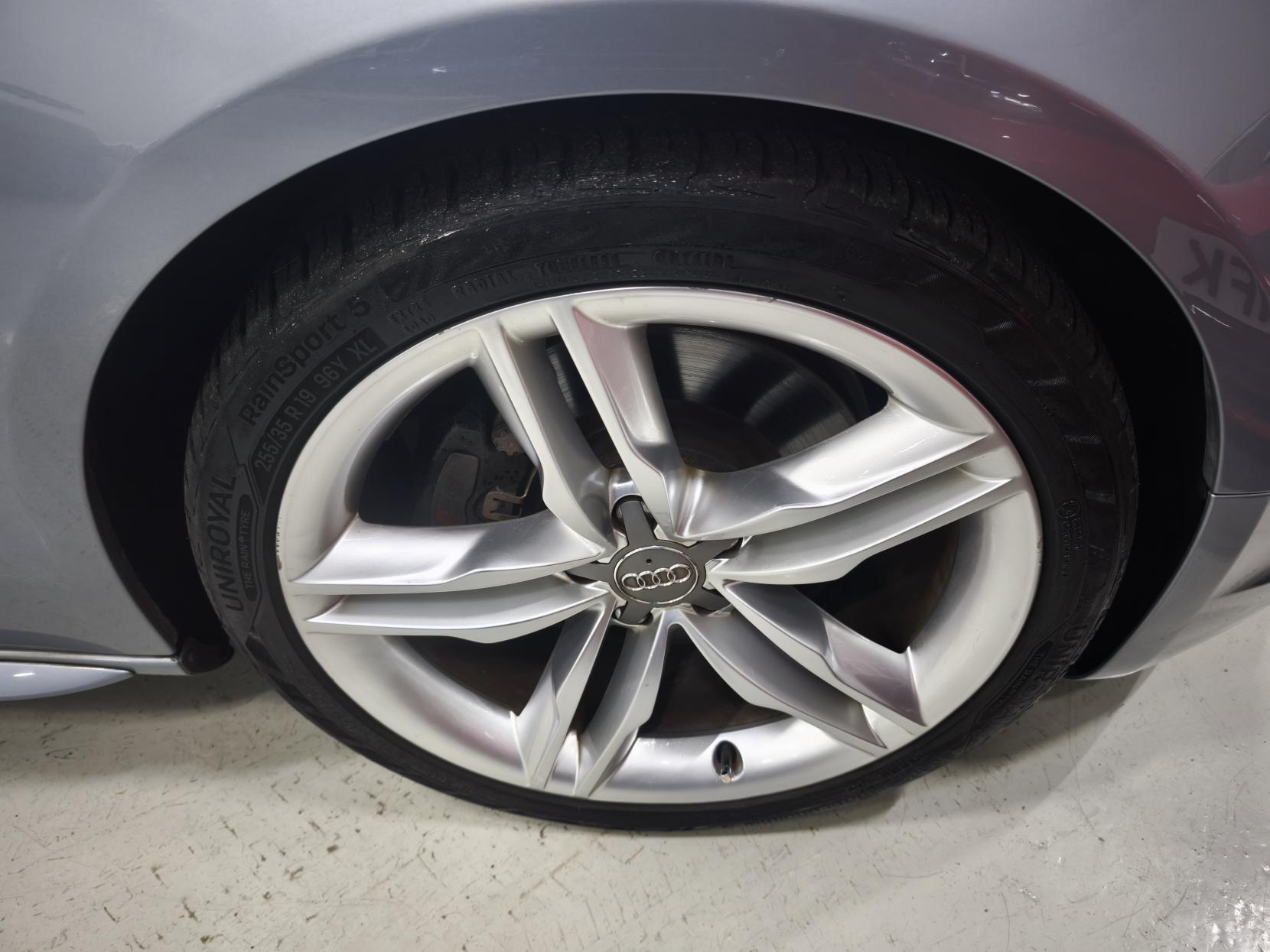 Audi S5 3.0 TFSI V6 Cabriolet 2dr Petrol S Tronic quattro Euro 5 (333 ps)