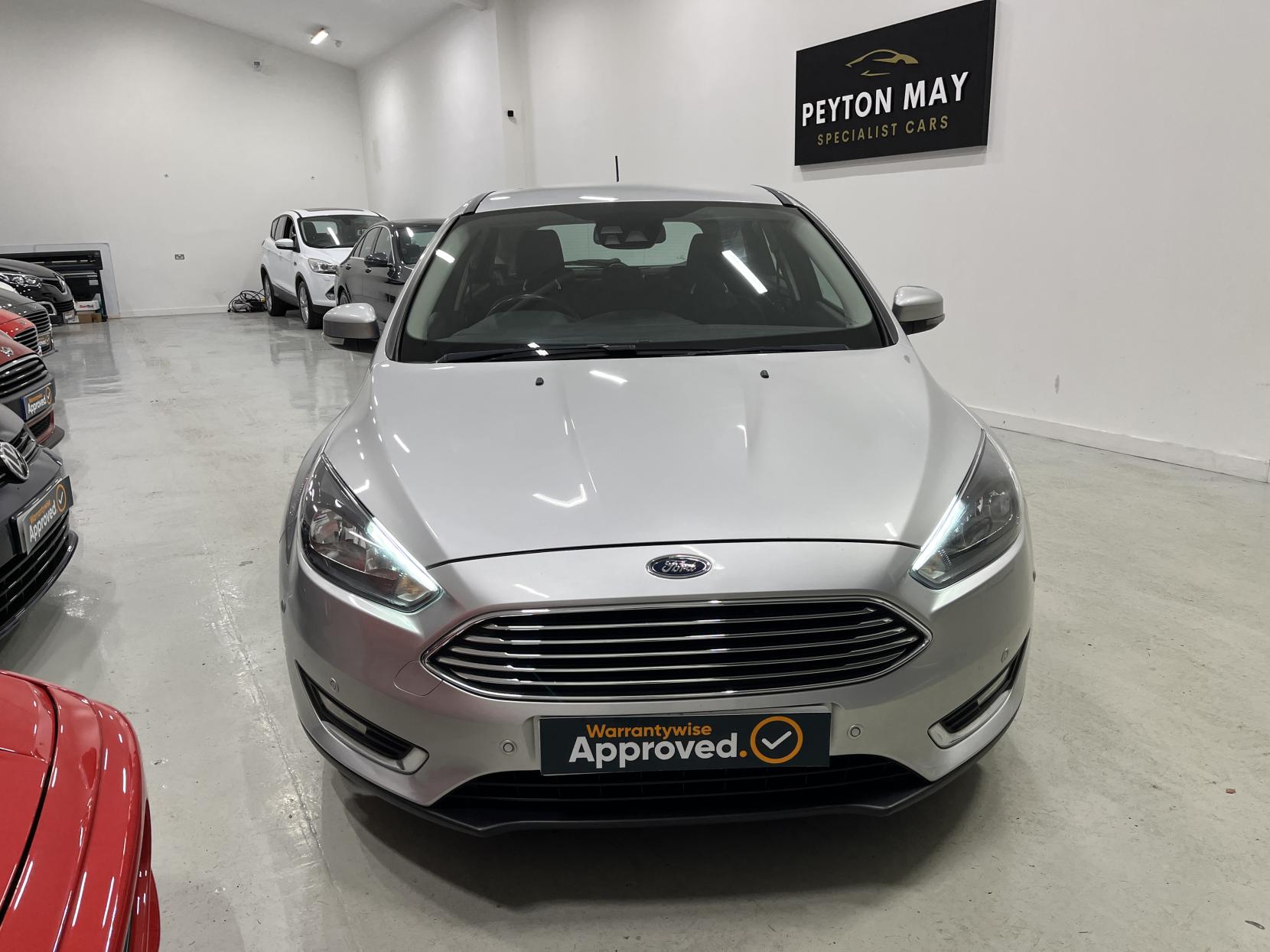 Ford Focus 1.0T EcoBoost Titanium Hatchback 5dr Petrol Manual Euro 6 (s/s) (125 ps)