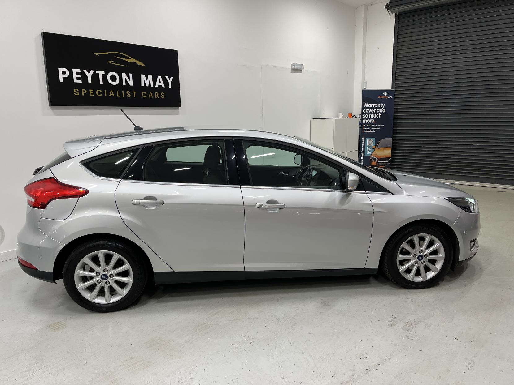 Ford Focus 1.0T EcoBoost Titanium Hatchback 5dr Petrol Manual Euro 6 (s/s) (125 ps)