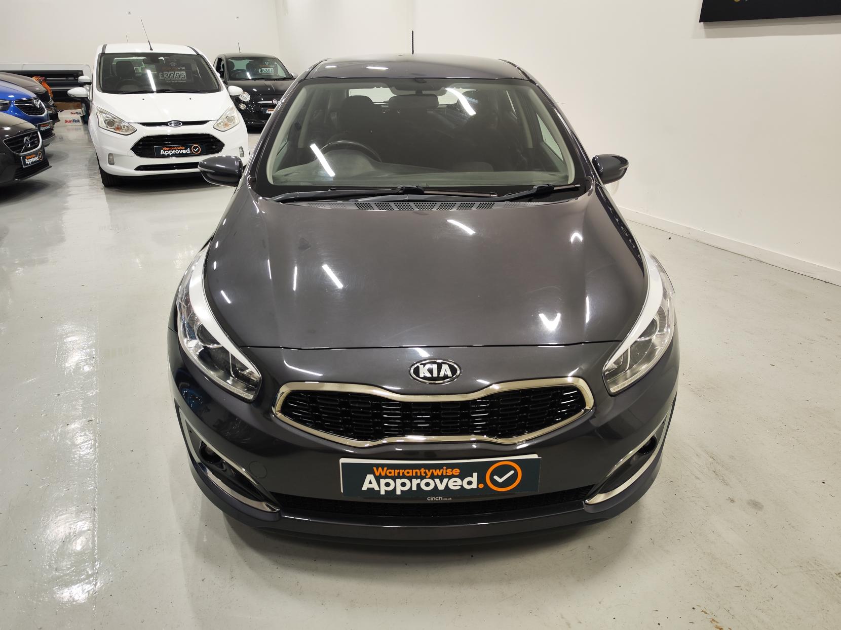 Kia Ceed 1.6 CRDi 2 Hatchback 5dr Diesel Manual Euro 6 (s/s) (134 bhp)