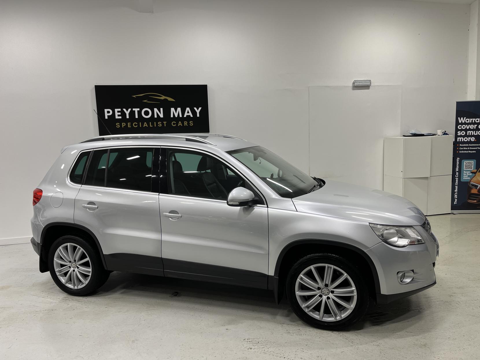 Volkswagen Tiguan 2.0 TDI Sport SUV 5dr Diesel Auto 4WD Euro 5 (140 ps)