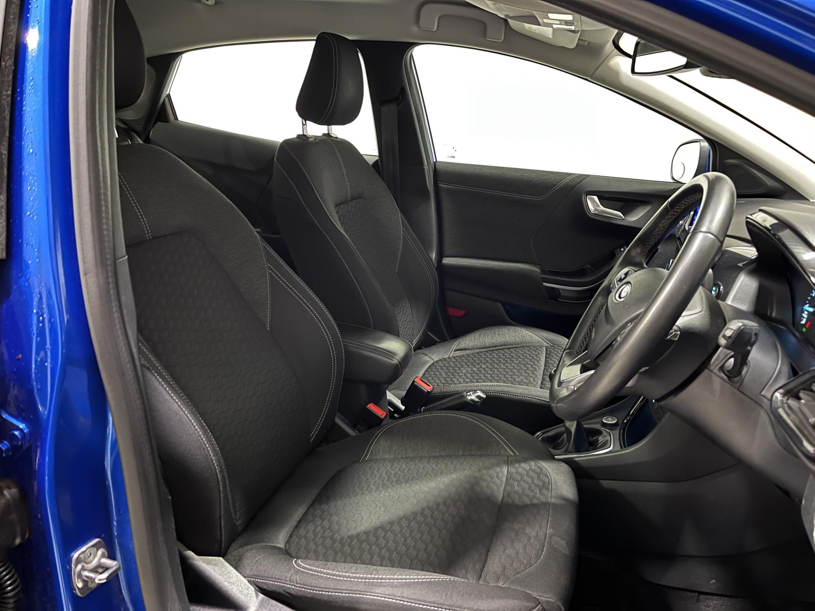 Ford Puma 1.0T EcoBoost MHEV Titanium SUV 5dr Petrol Manual Euro 6 (s/s) (125 ps)