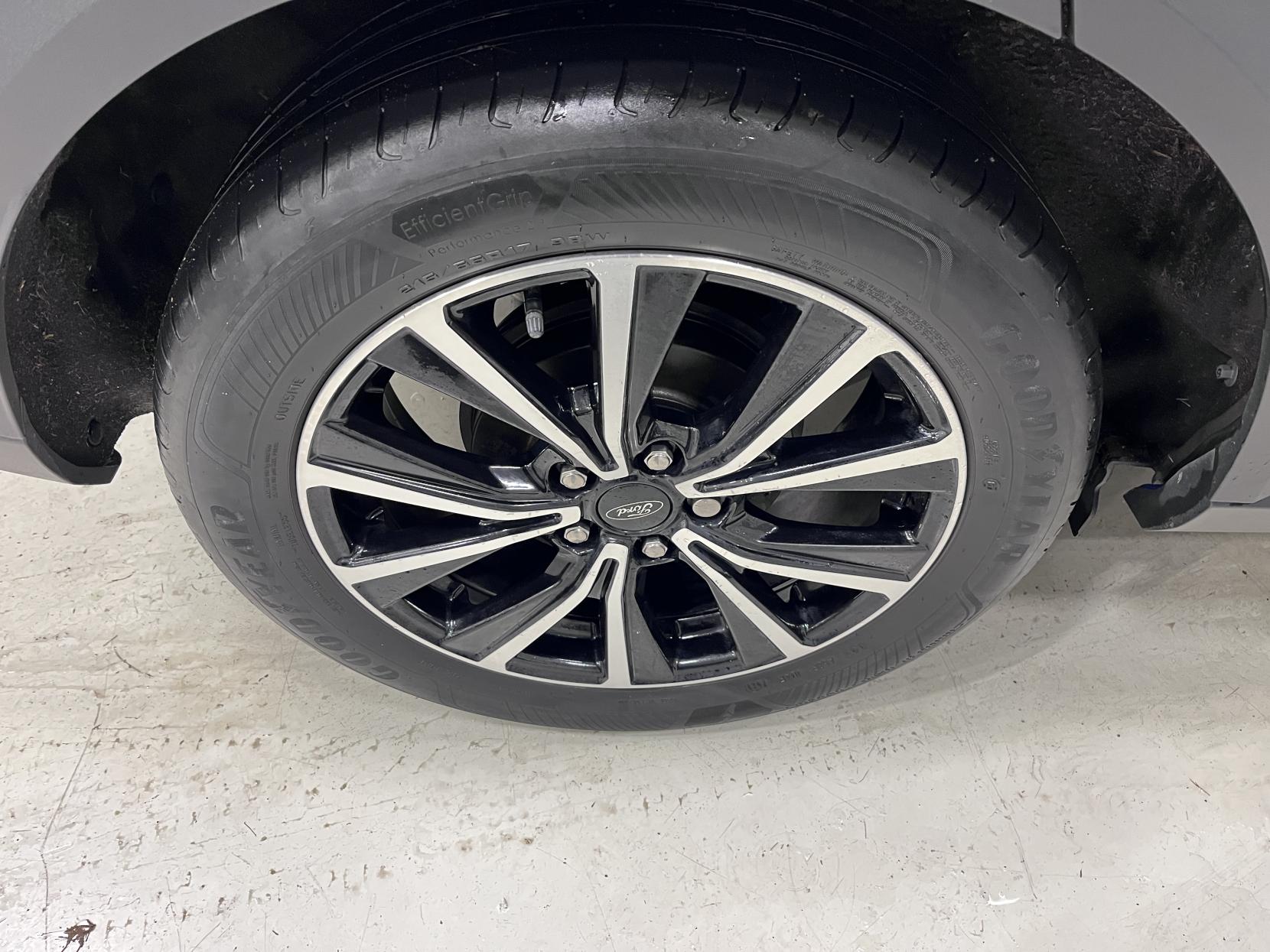 Ford Puma 1.0T EcoBoost MHEV Titanium SUV 5dr Petrol Manual Euro 6 (s/s) (125 ps)