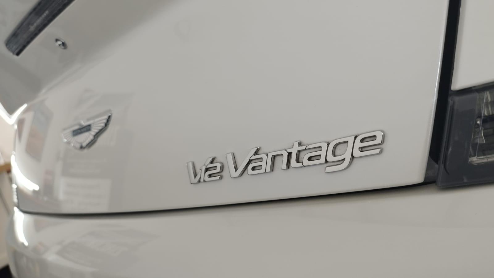 Aston Martin Vantage 5.9 V12 3d Manual 510 BHP