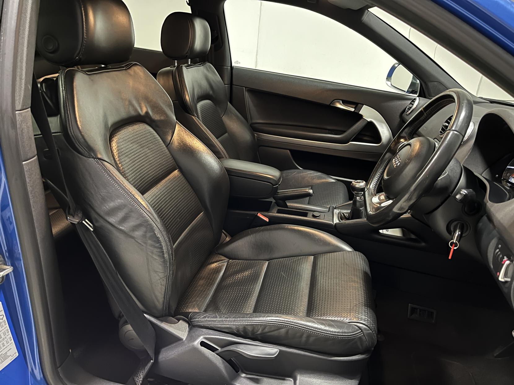 Audi S3 2.0 TFSI Hatchback 3dr Petrol S Tronic quattro (193 g/km, 261 bhp)
