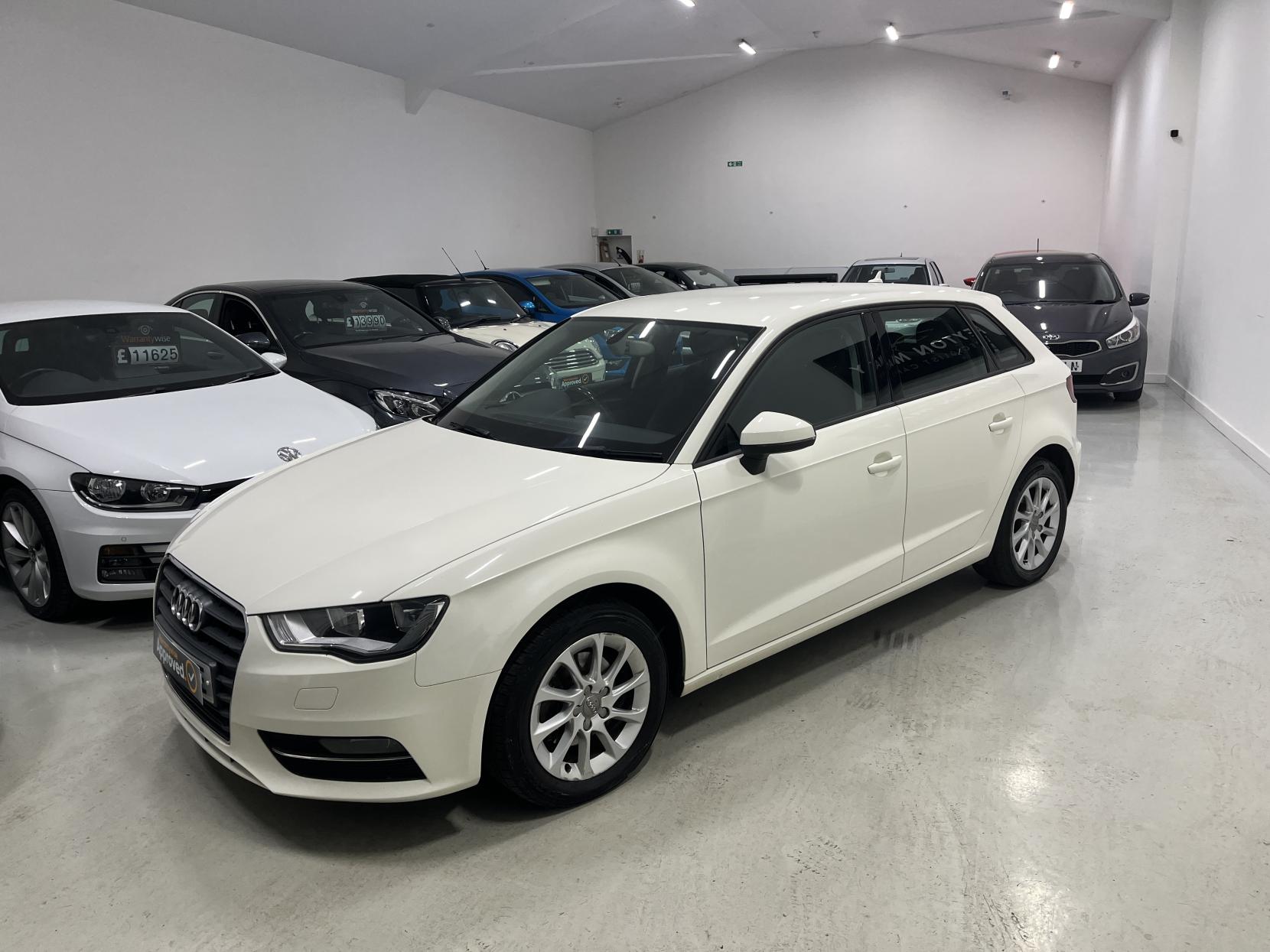 Audi A3 2.0 TDI SE Sportback 5dr Diesel Manual Euro 5 (s/s) (150 ps)