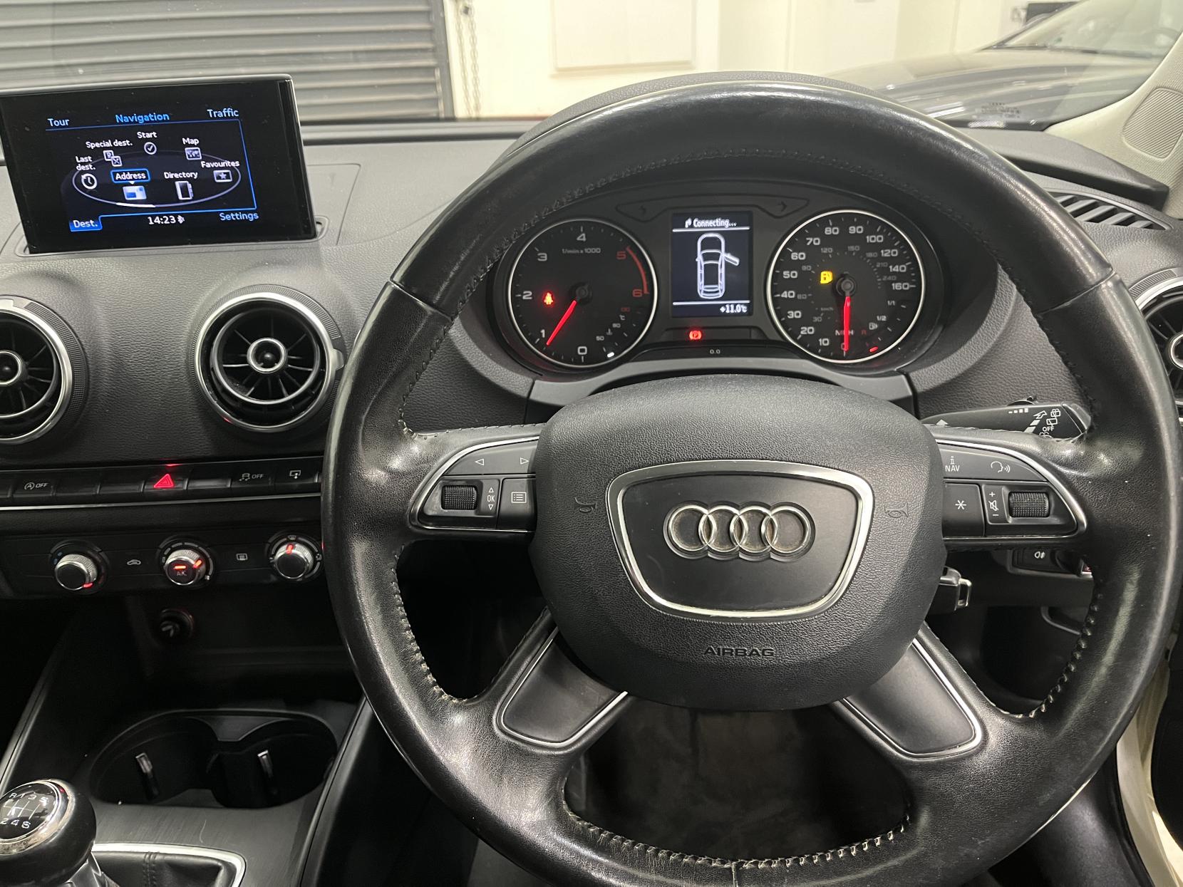 Audi A3 2.0 TDI SE Sportback 5dr Diesel Manual Euro 5 (s/s) (150 ps)