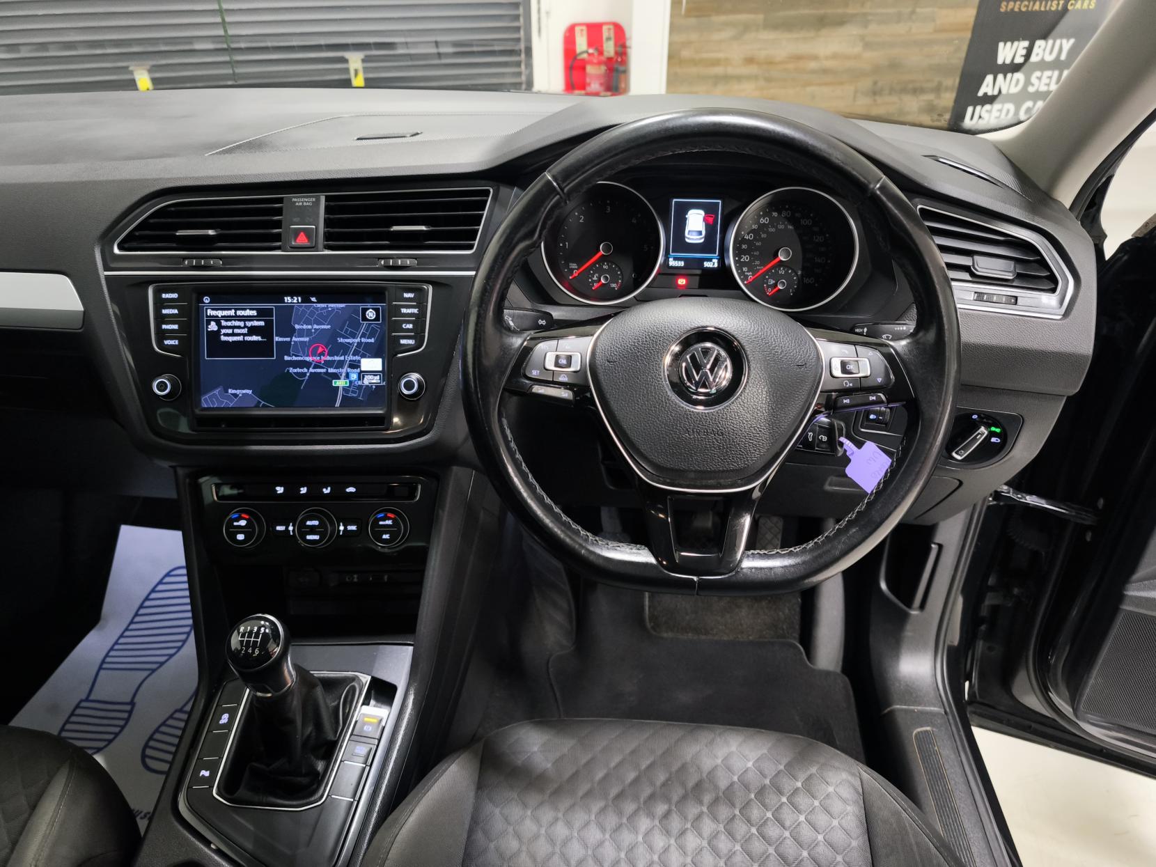 Volkswagen Tiguan 2.0 TDI BlueMotion Tech SE Navigation SUV 5dr Diesel Manual Euro 6 (s/s) (150 ps)