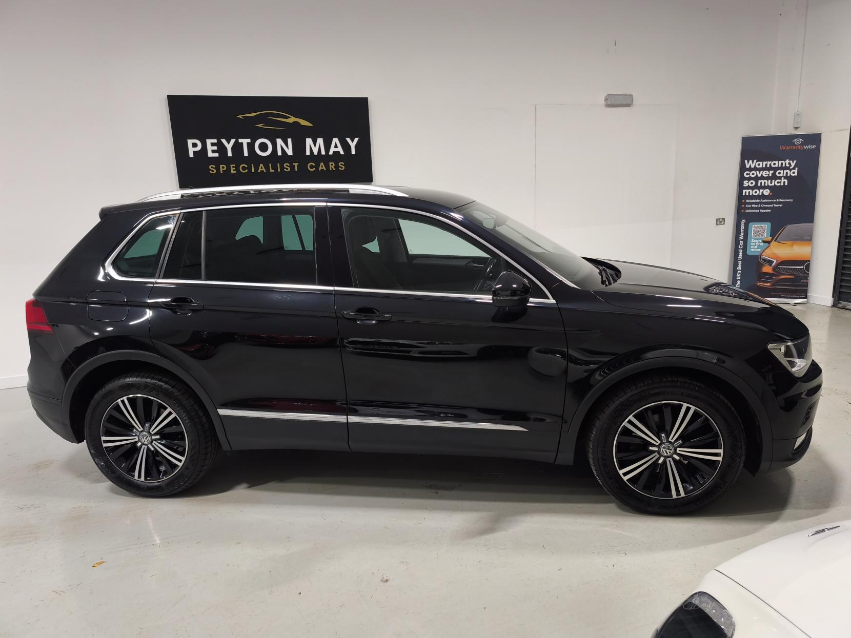 Volkswagen Tiguan 2.0 TDI BlueMotion Tech SE Navigation SUV 5dr Diesel Manual Euro 6 (s/s) (150 ps)