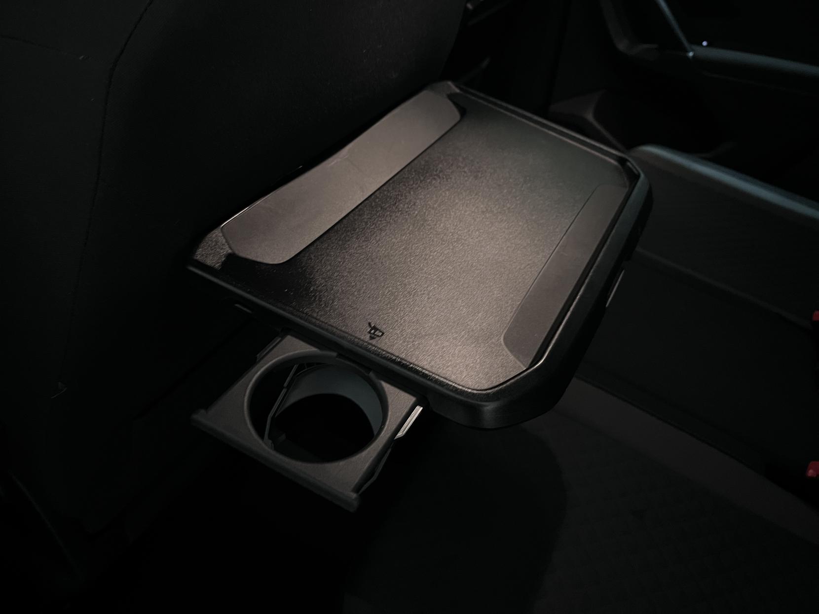 Volkswagen Tiguan 2.0 TDI BlueMotion Tech SE Navigation SUV 5dr Diesel Manual Euro 6 (s/s) (150 ps)